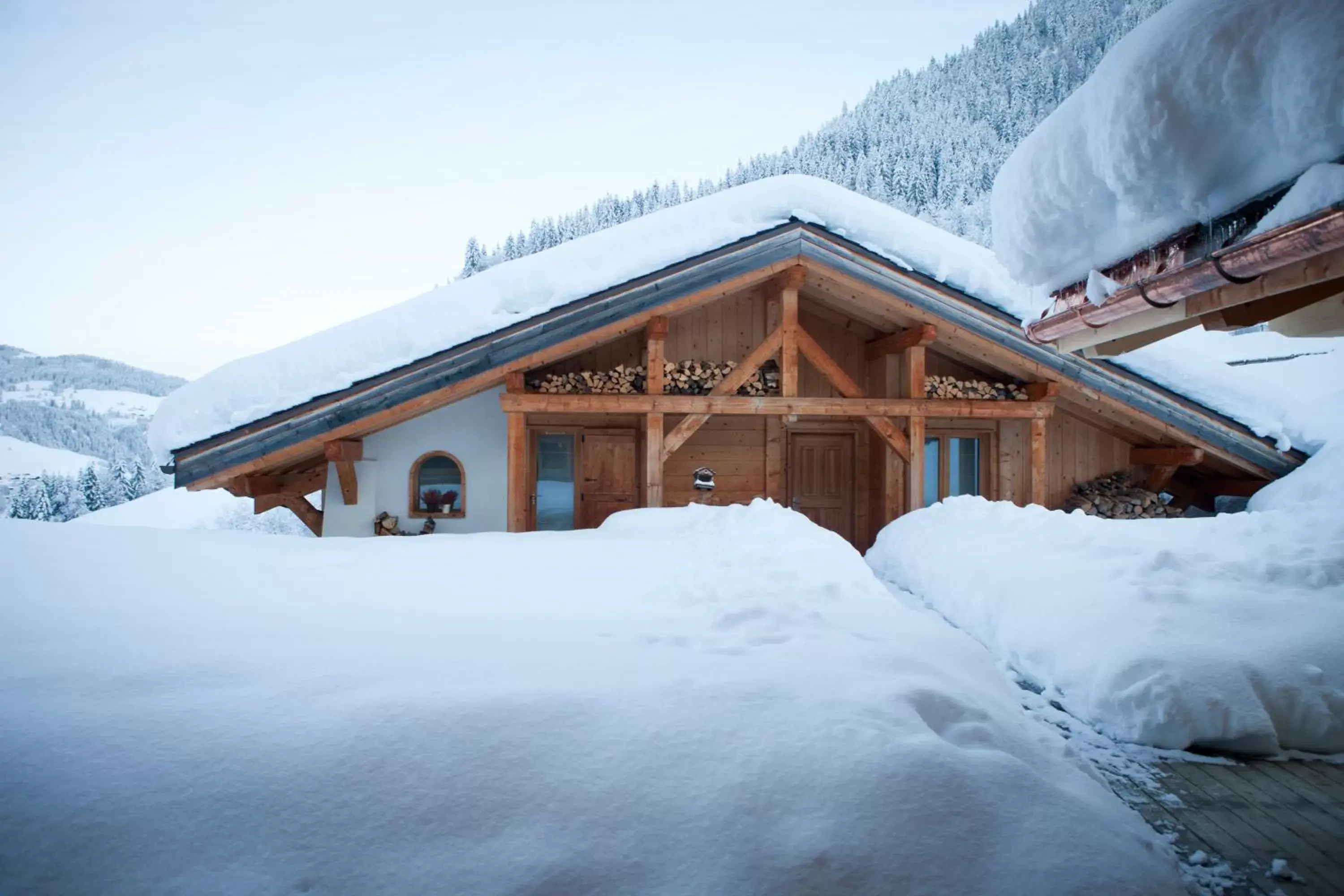 Property building, Winter in Flocons de Sel