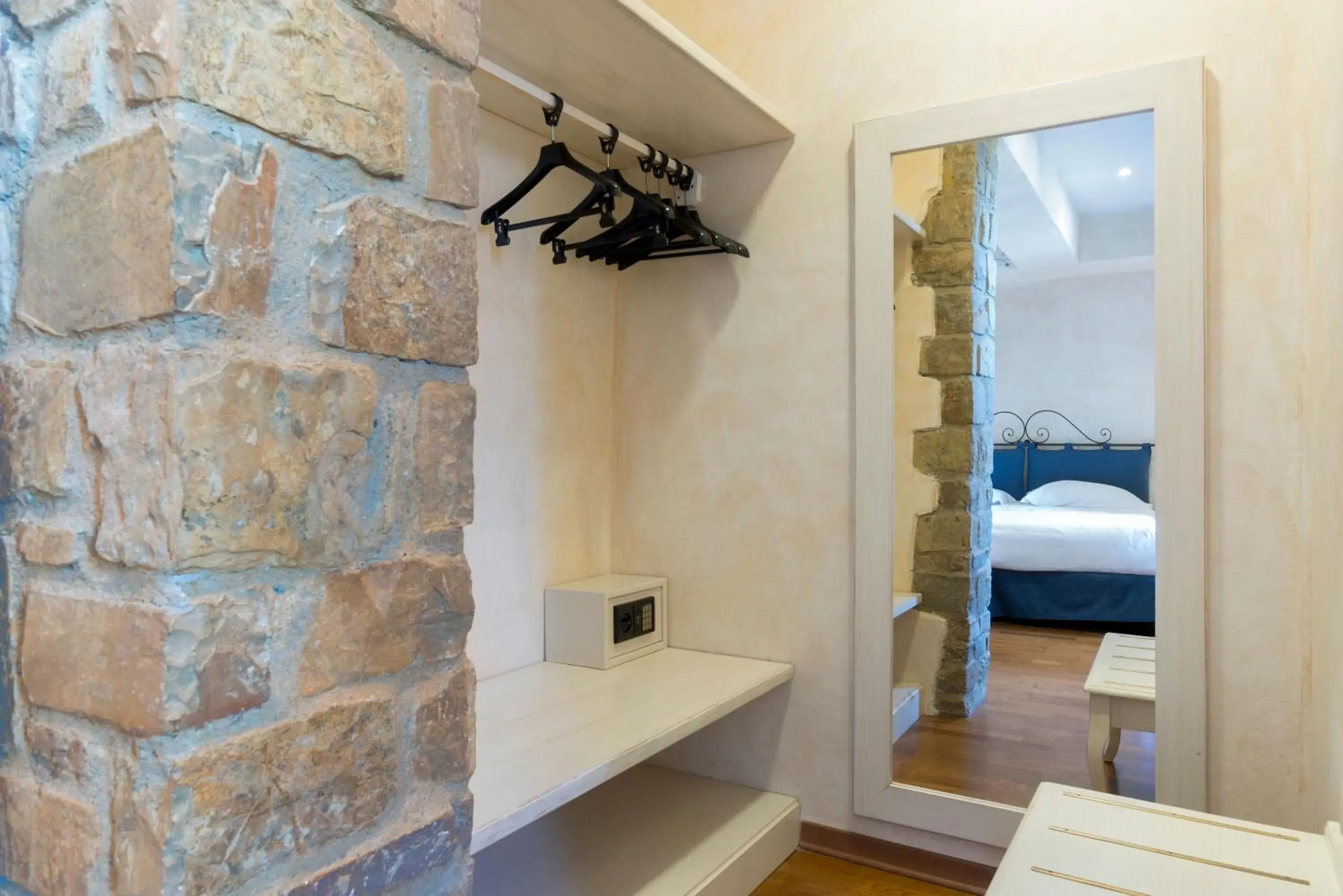 Photo of the whole room, Bathroom in Hotel Borgo Di Cortefreda
