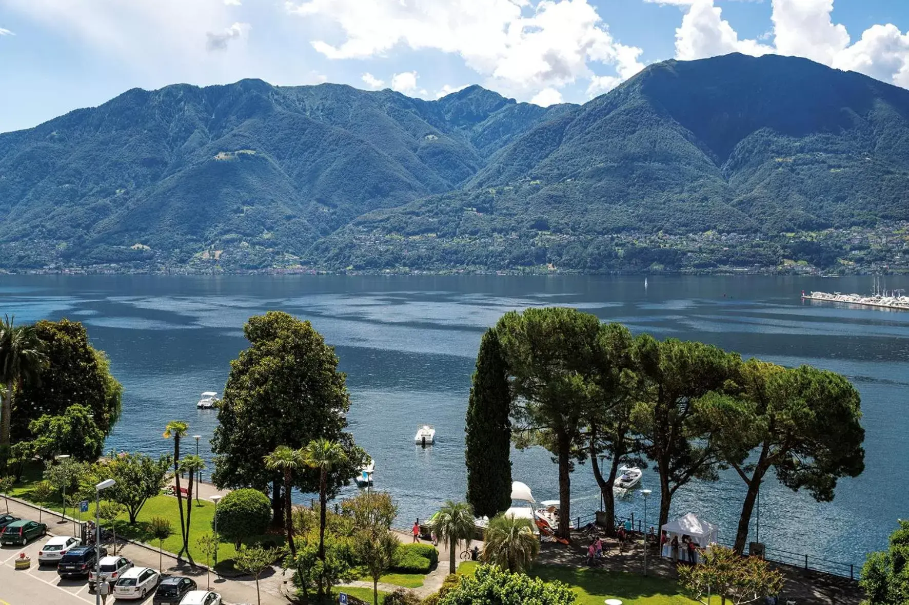 Lake view in Hotel Lago Maggiore - Welcome!