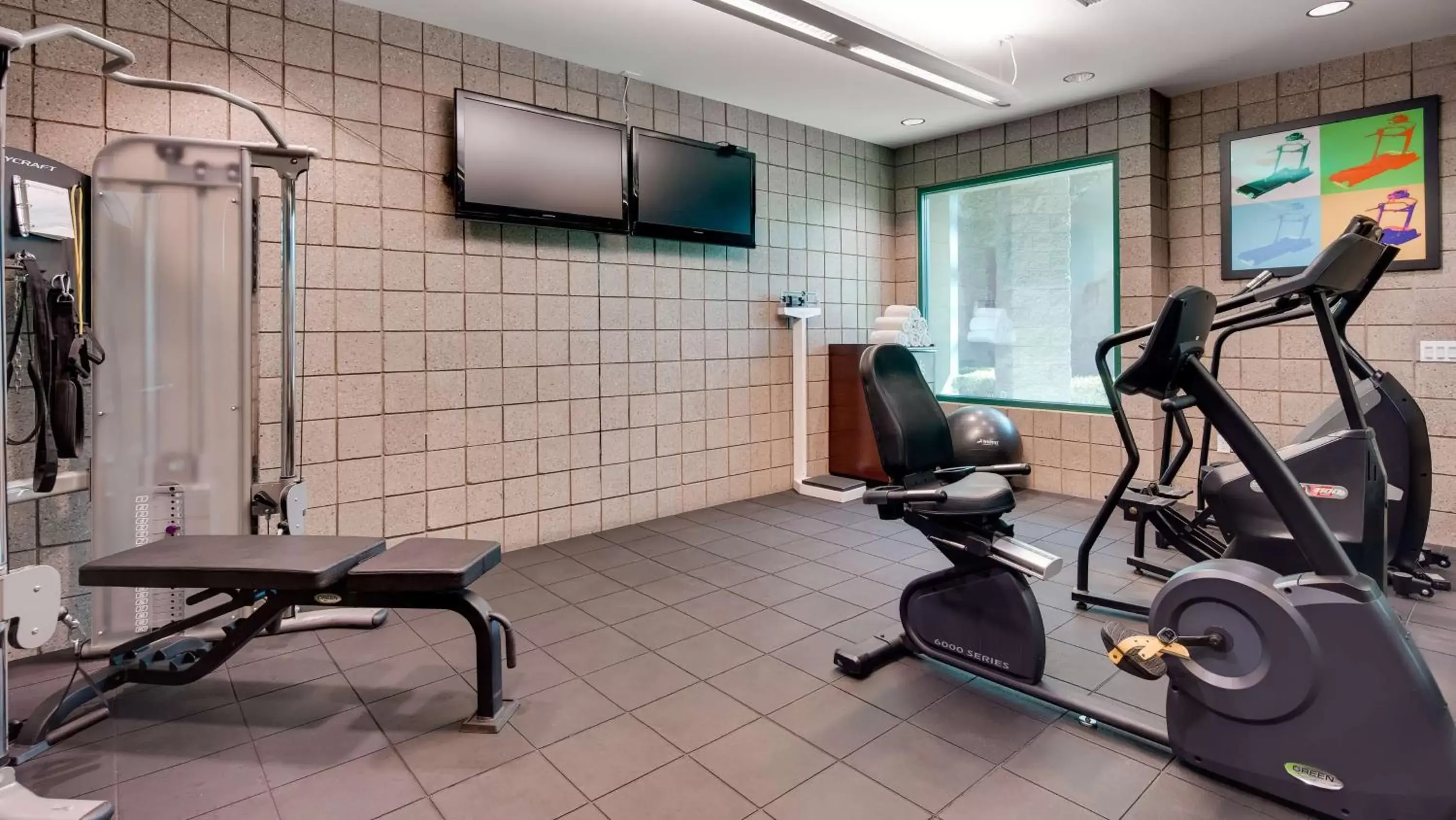 Fitness centre/facilities, Fitness Center/Facilities in Best Western Plus Sundial