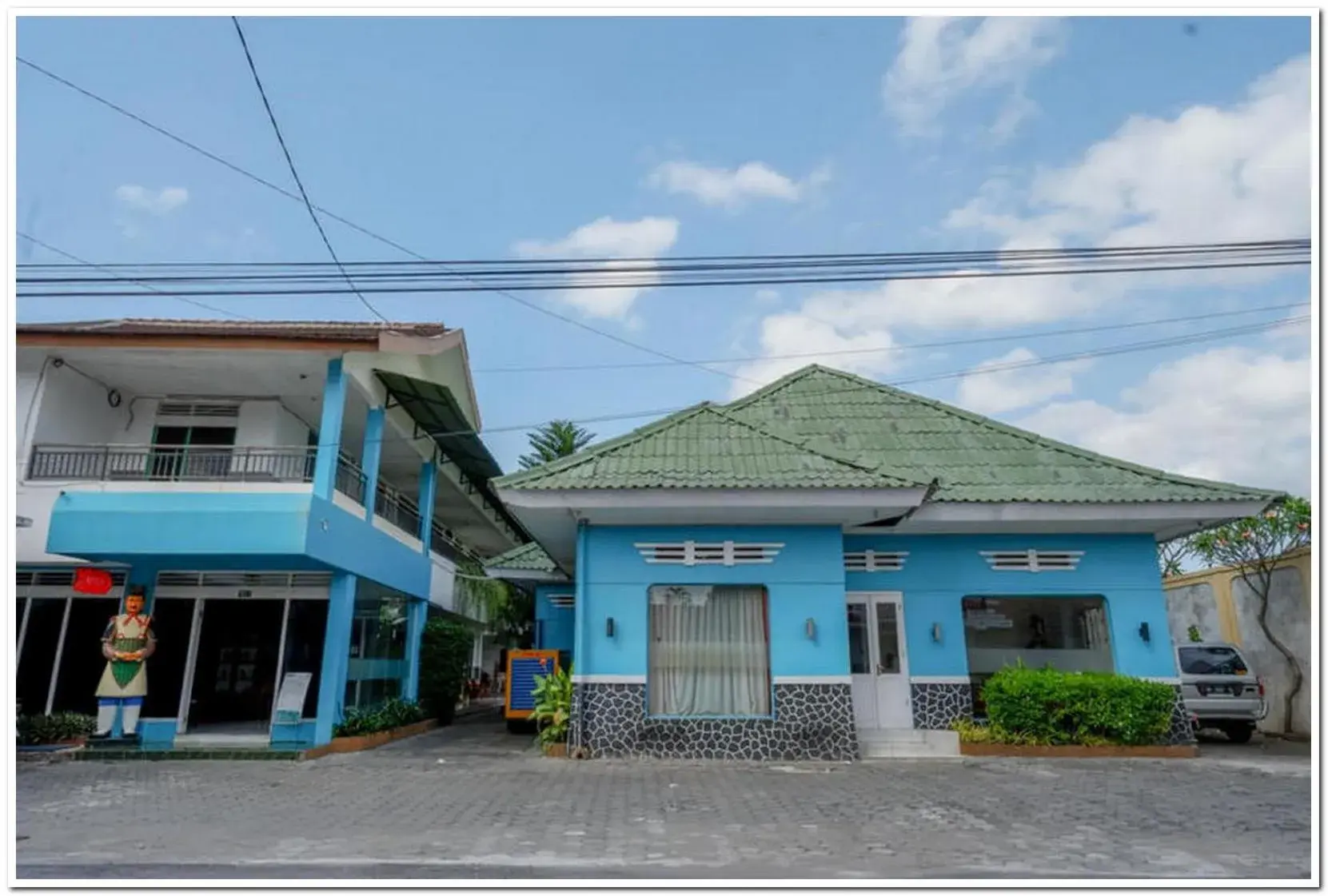 Property building in RedDoorz @ Prawirotaman Property building in RedDoorz @ Prawirotaman