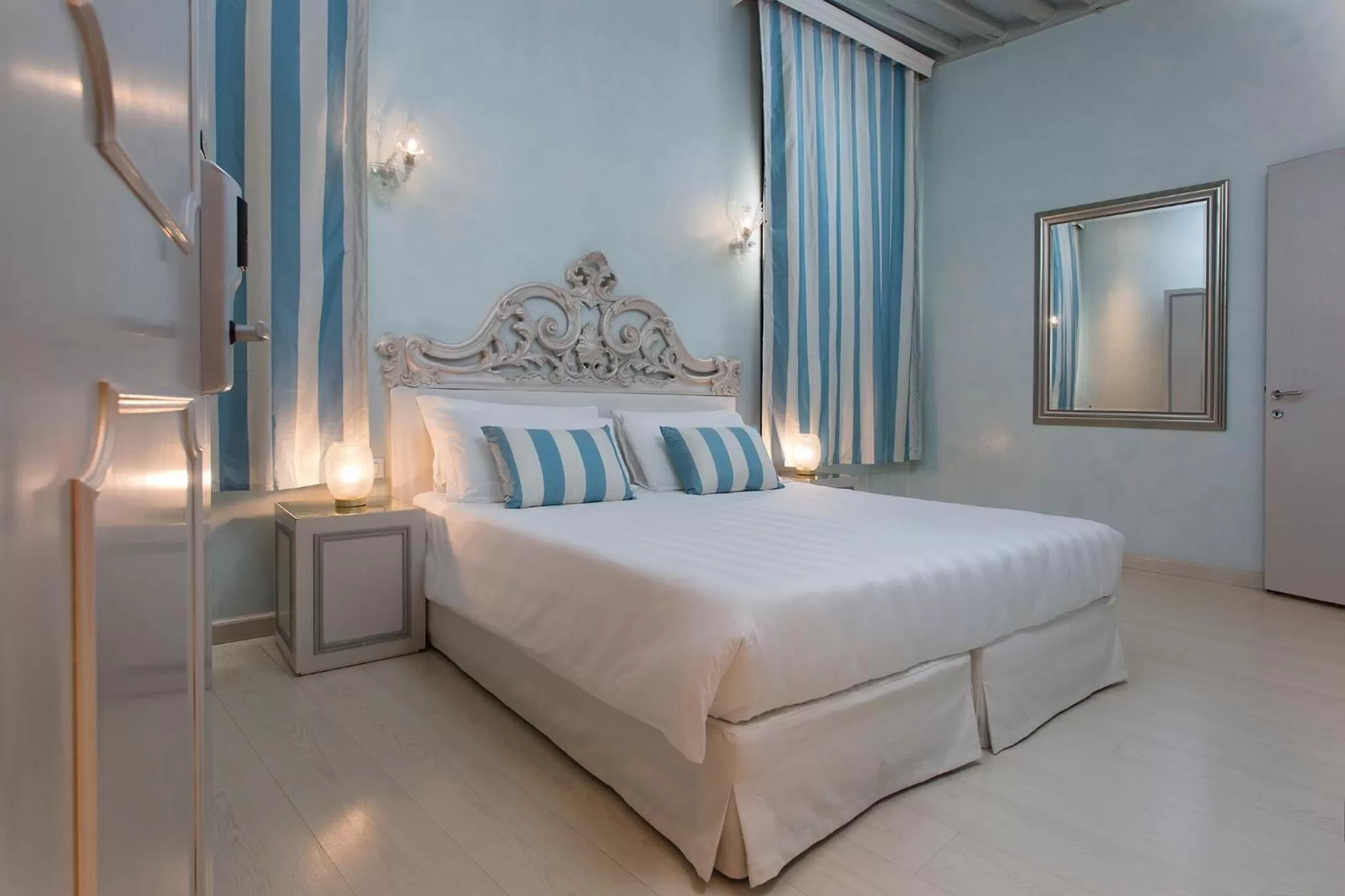 Bed in Relais Venezia