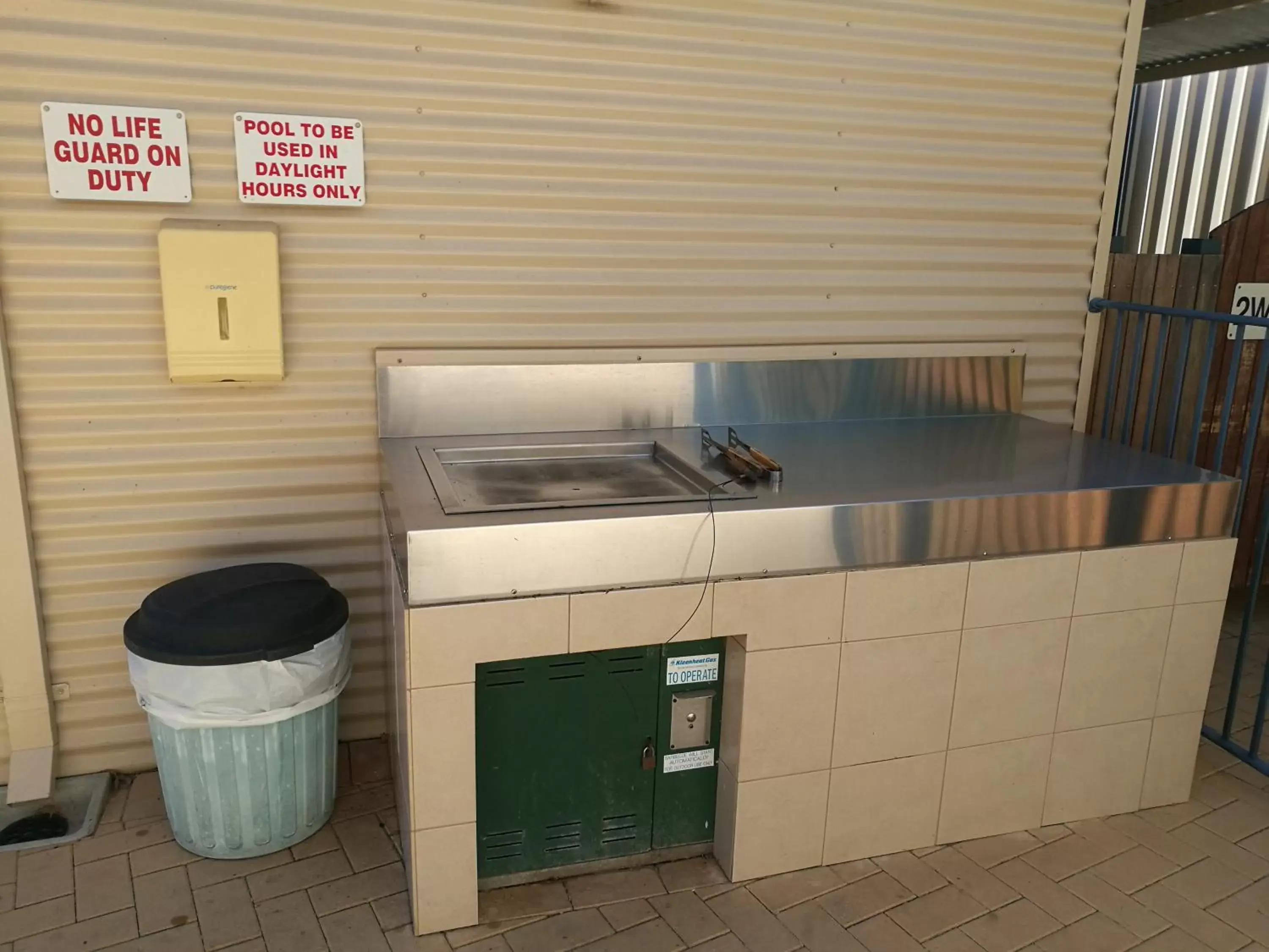 BBQ facilities, Kitchen/Kitchenette in Kalbarri Edge Resort