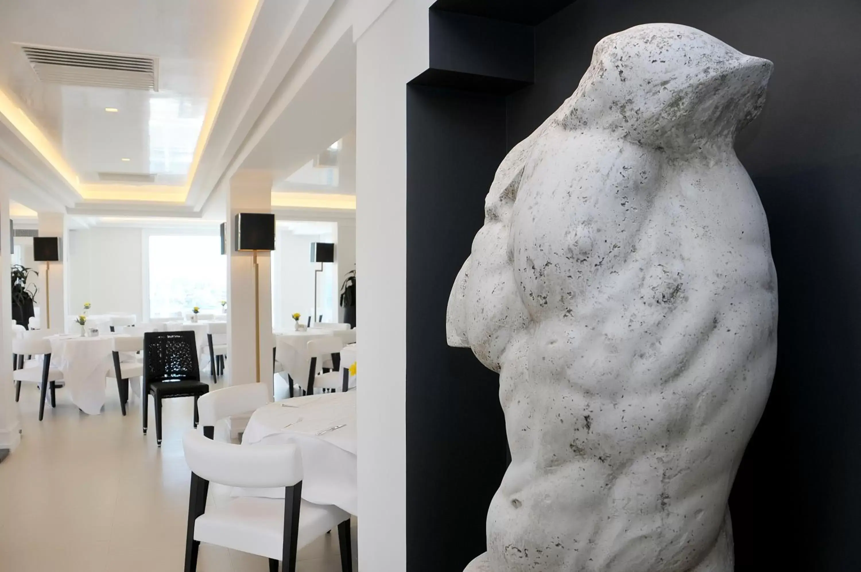 Restaurant/places to eat in Grand Hotel Oriente Restaurant/places to eat in Grand Hotel Oriente