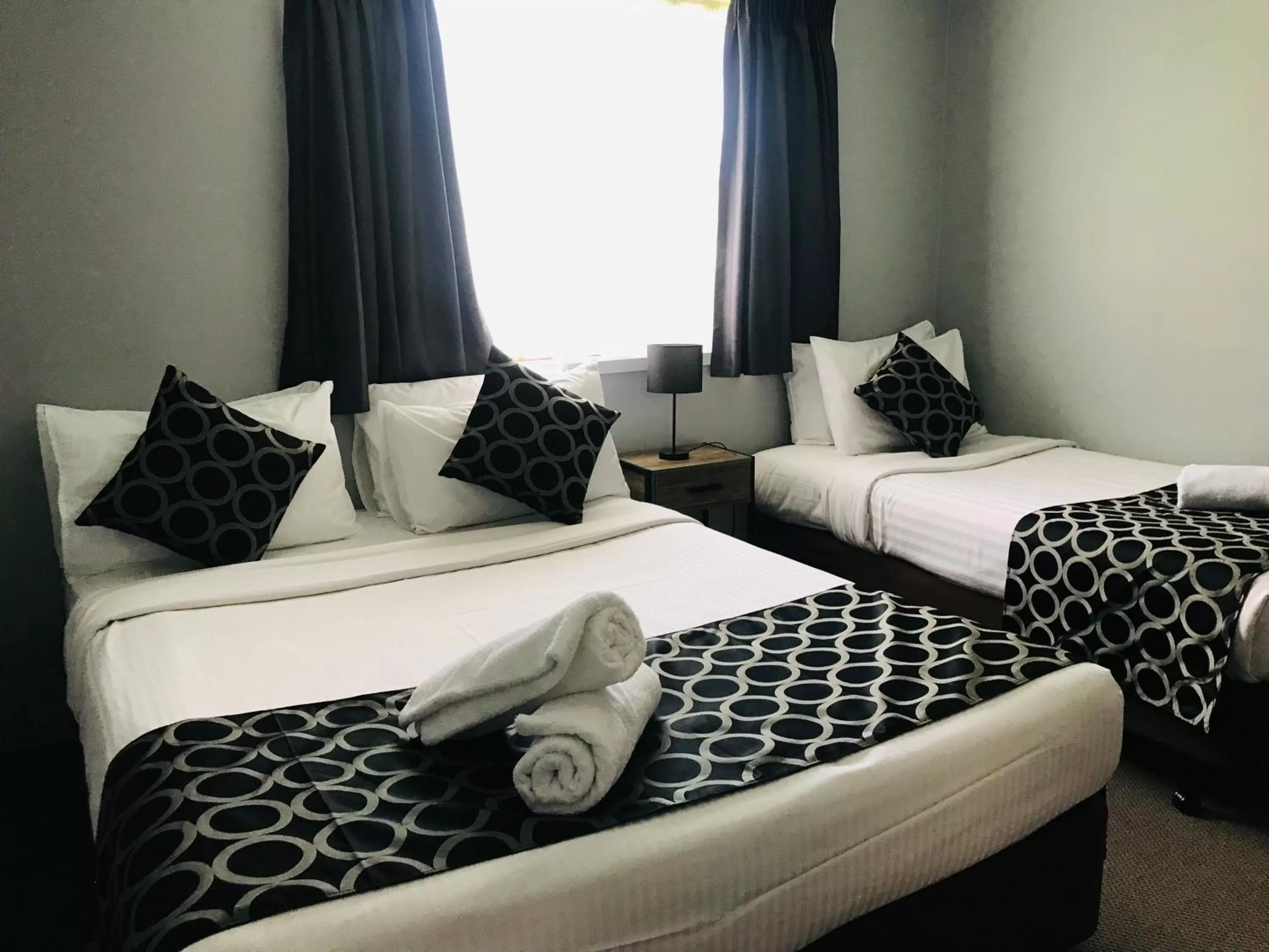 Bed in Jumbuck Motor Inn