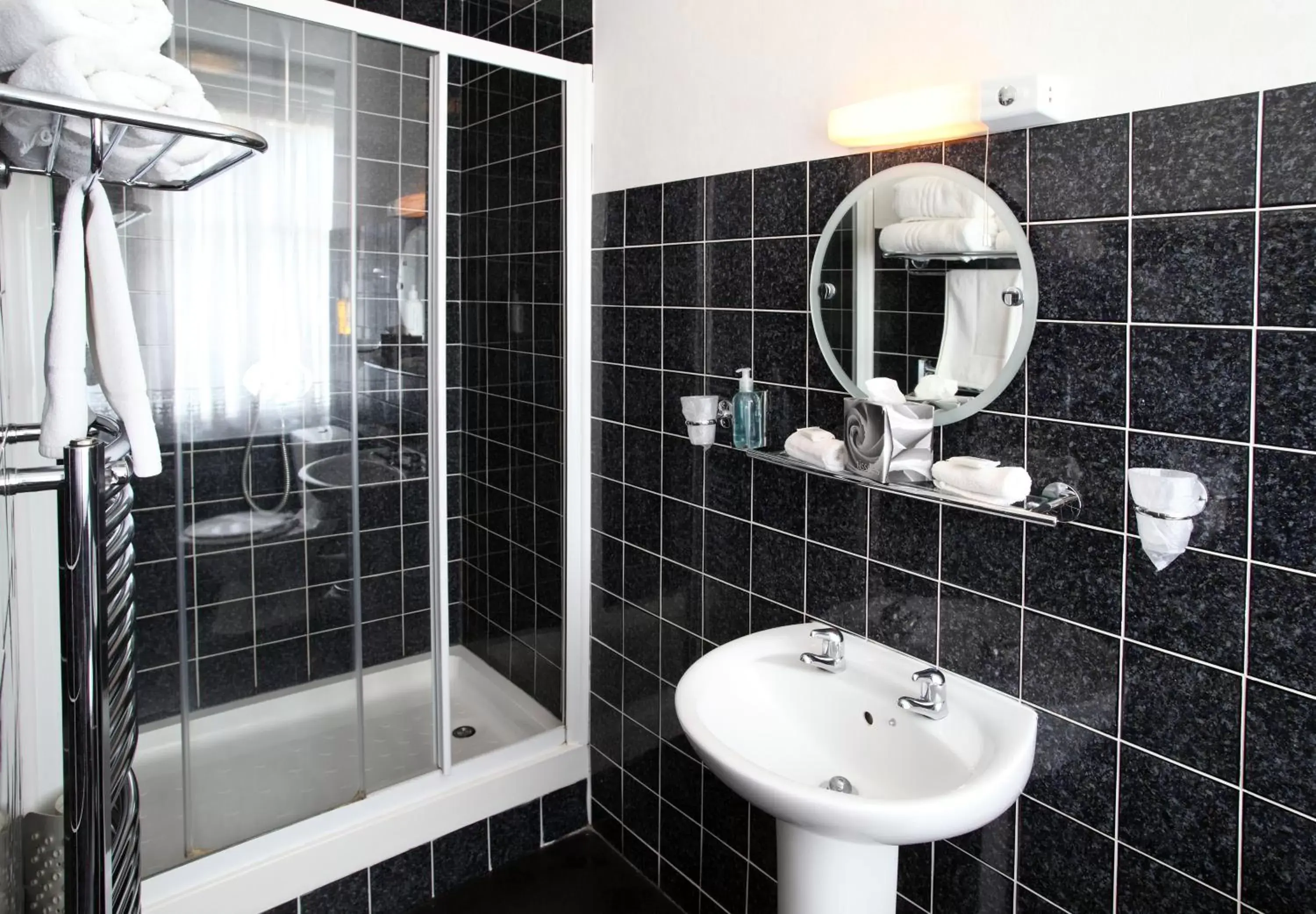 Bathroom in Pier Hotel