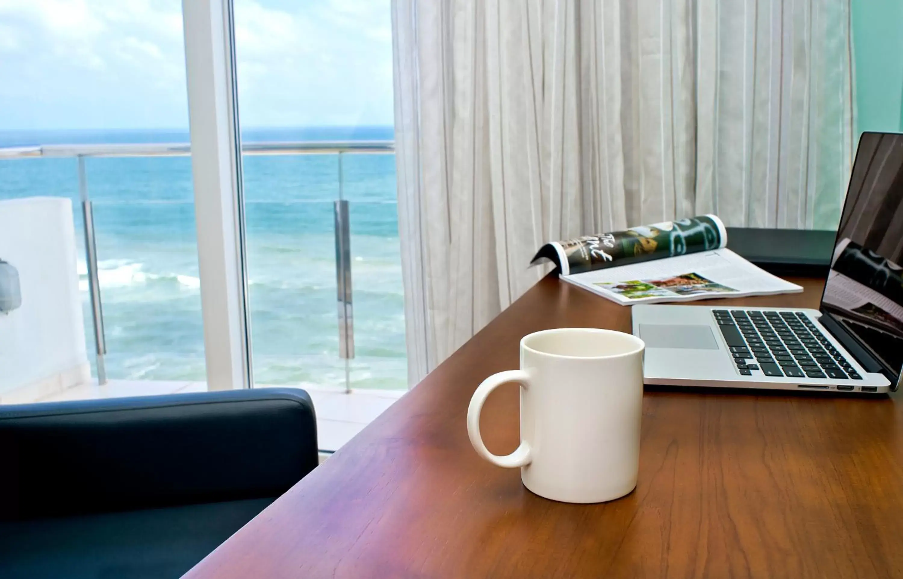 Business facilities in Ocean Edge Suites & Hotel Colombo