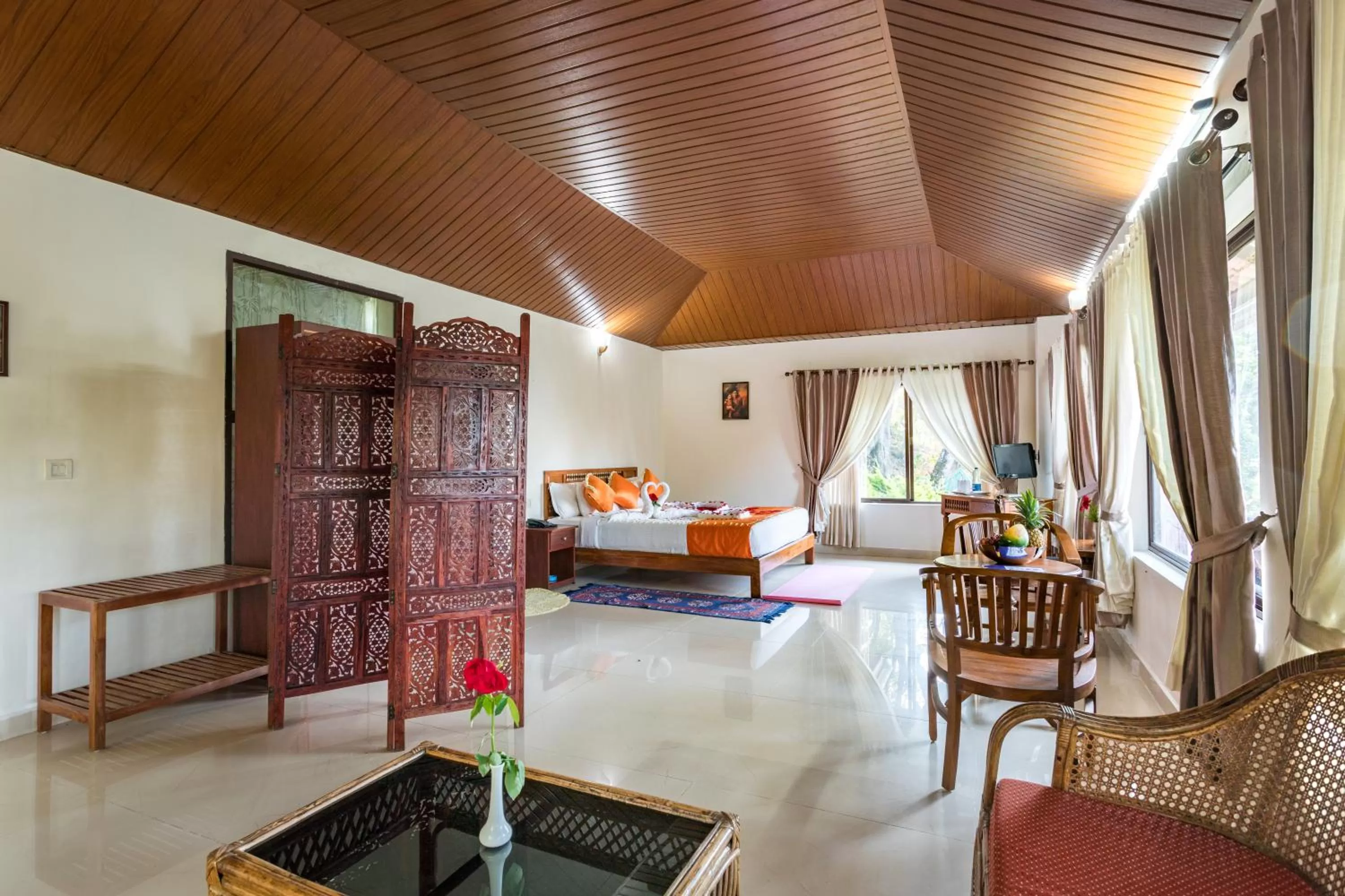 Bedroom, Bed in Violet Woods