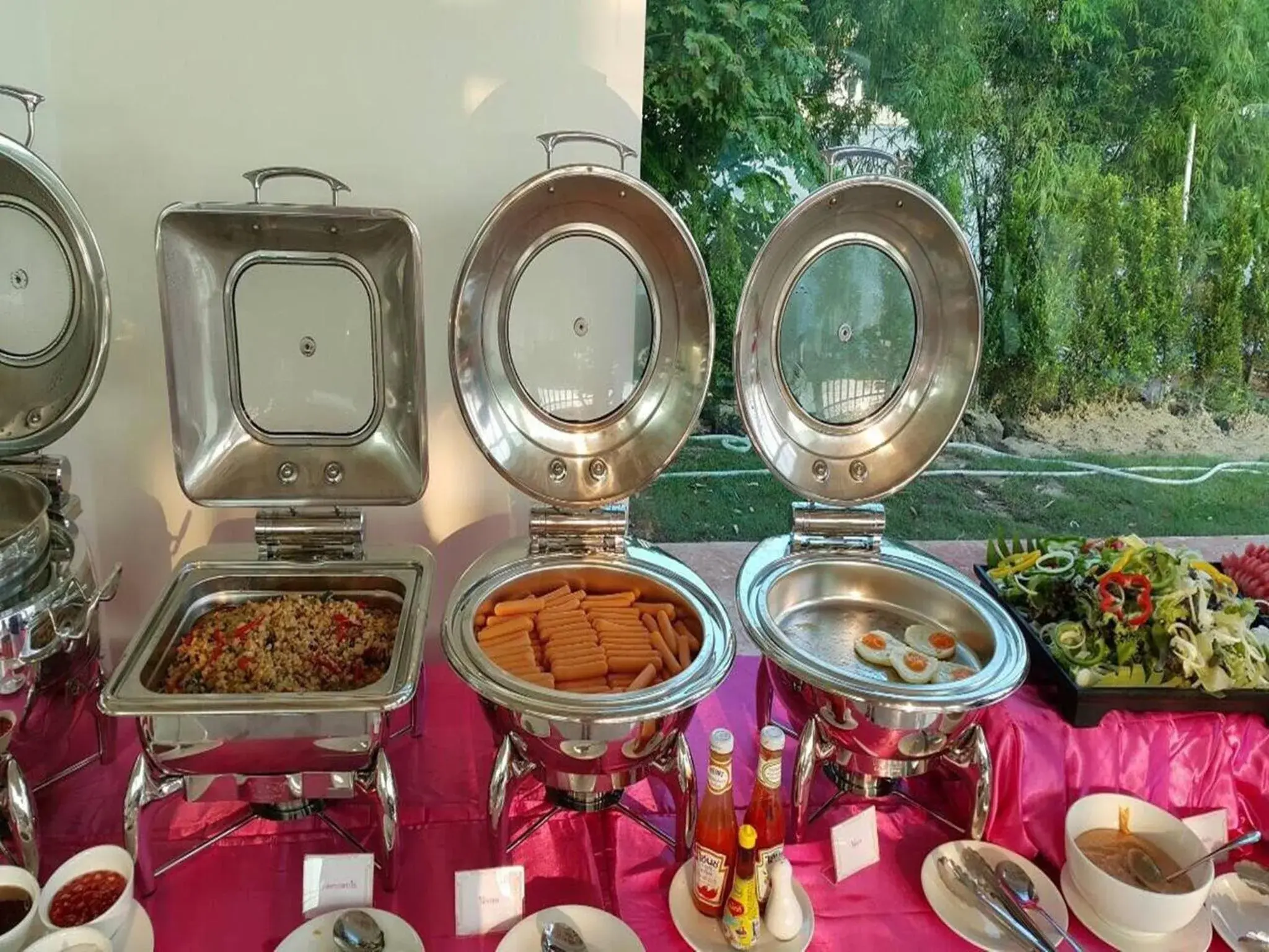 Food and drinks, Food in Vassana Design Hotel