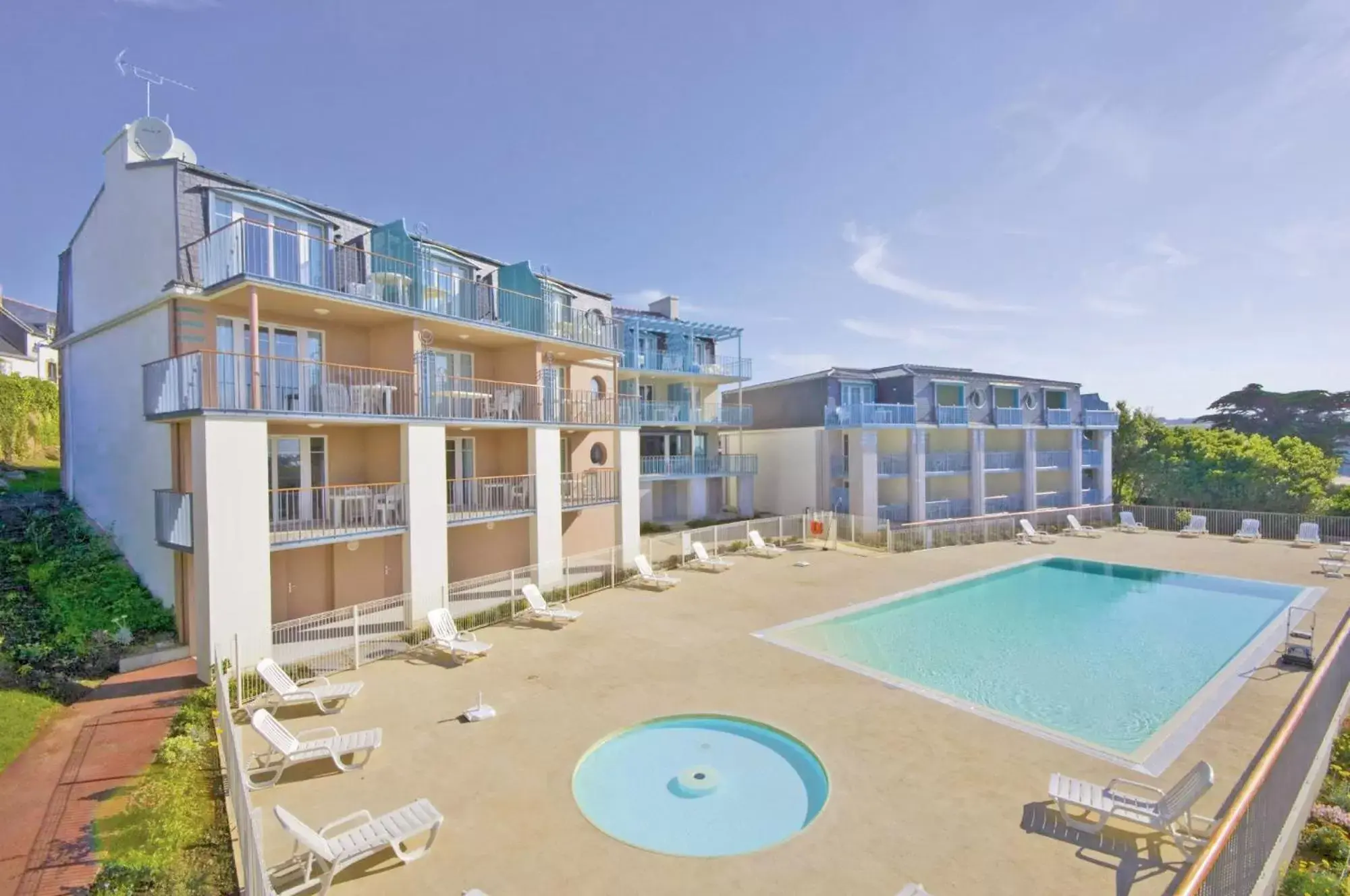 Swimming pool, Property Building in Lagrange Vacances - Les Terrasses de l'Océan