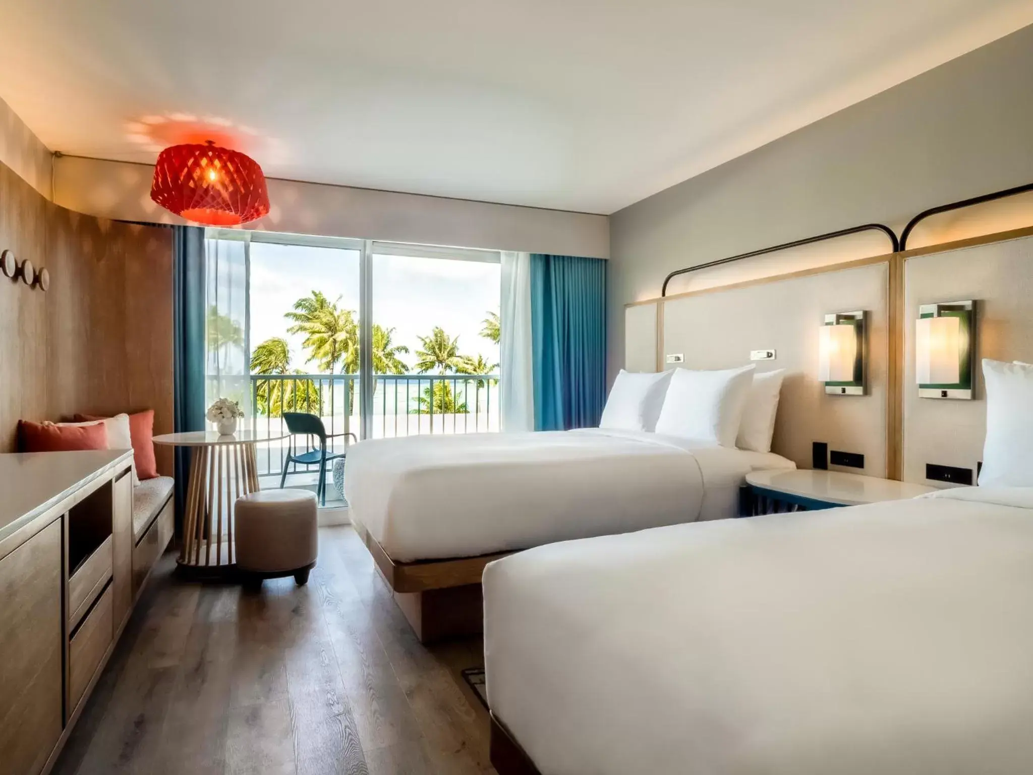 Bed in Crowne Plaza Resort Guam