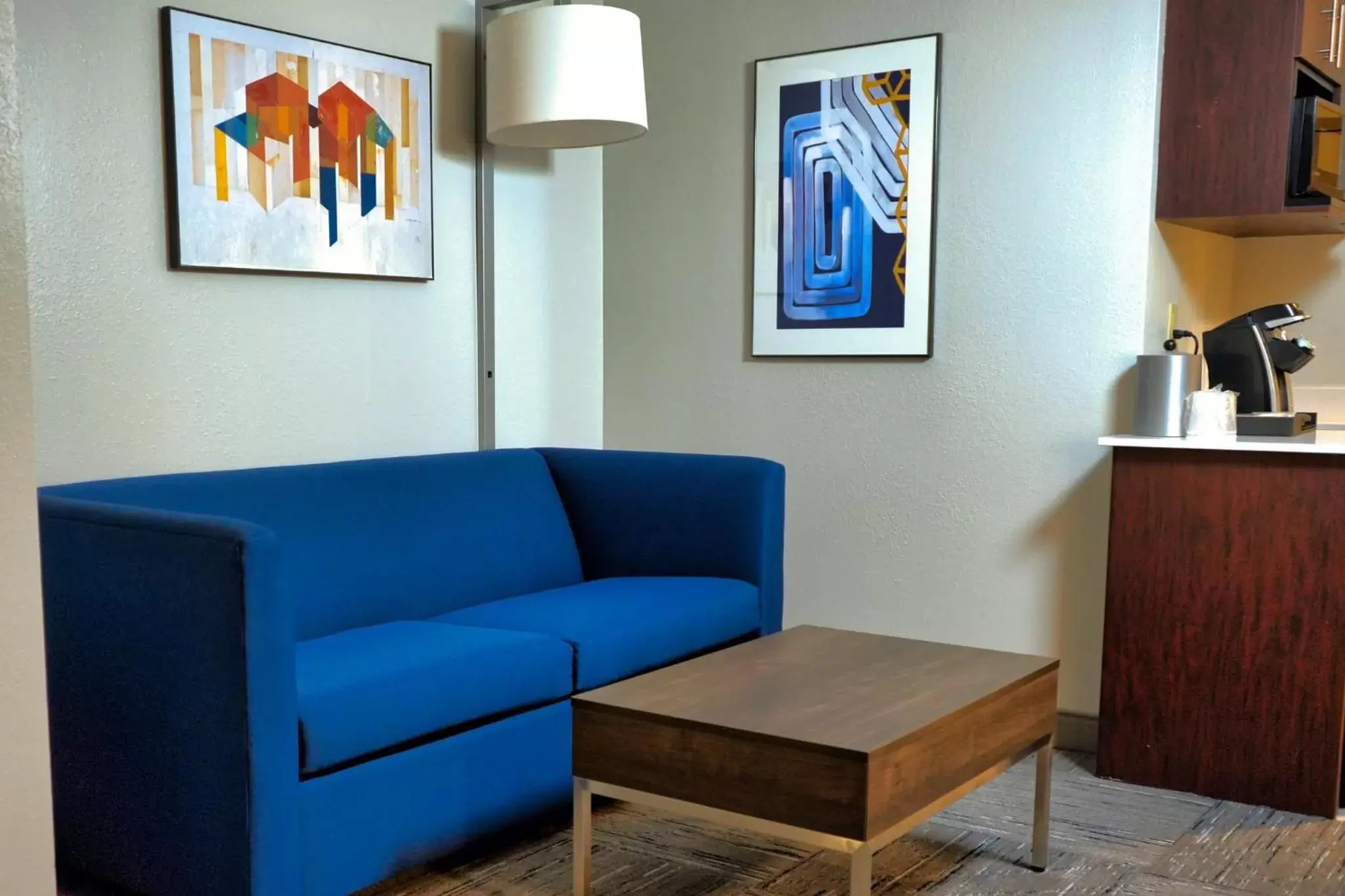 Photo of the whole room, Seating Area in Holiday Inn Express Hotel & Suites Tampa-Oldsmar, an IHG Hotel