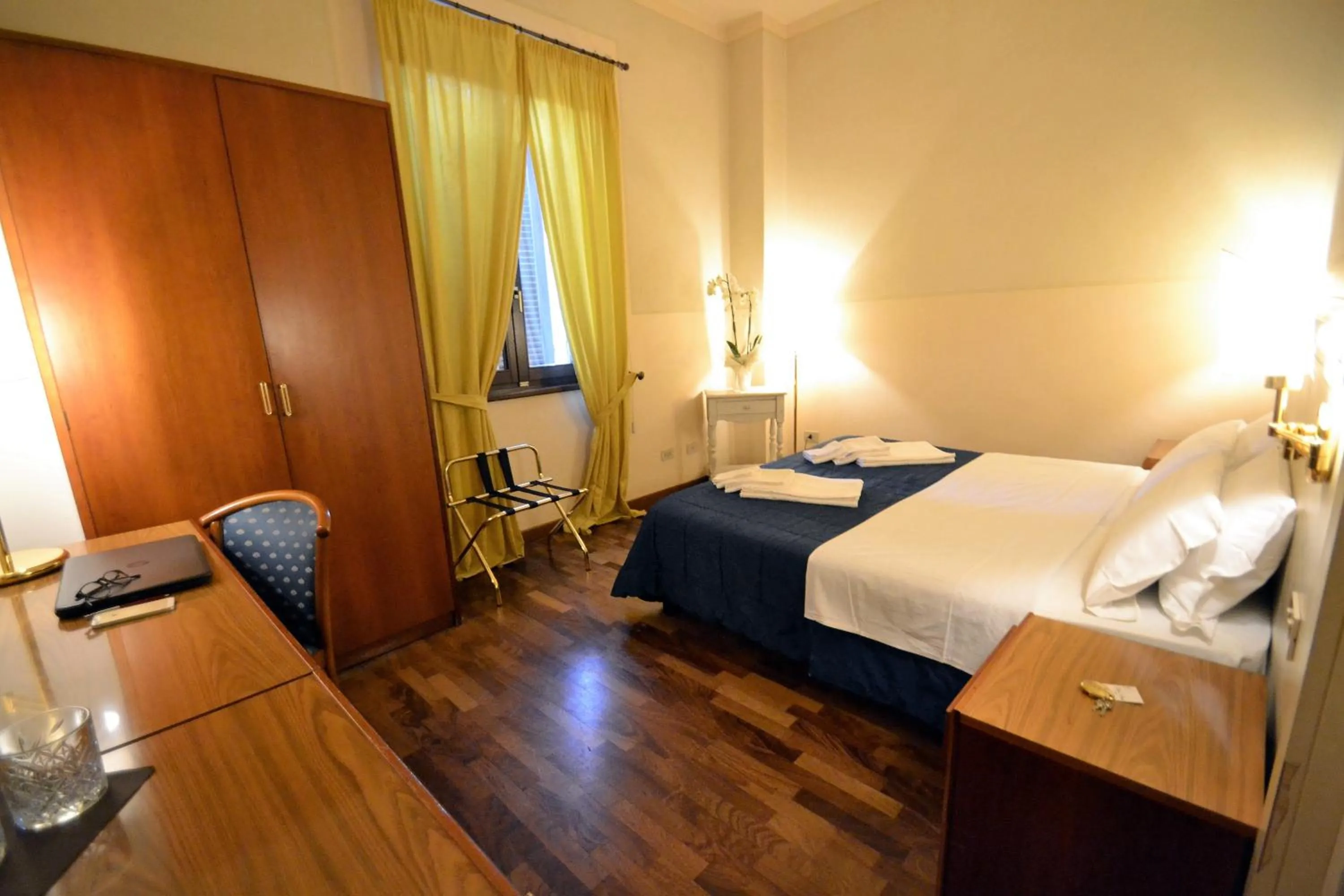 Photo of the whole room, Bed in Hotel Posta