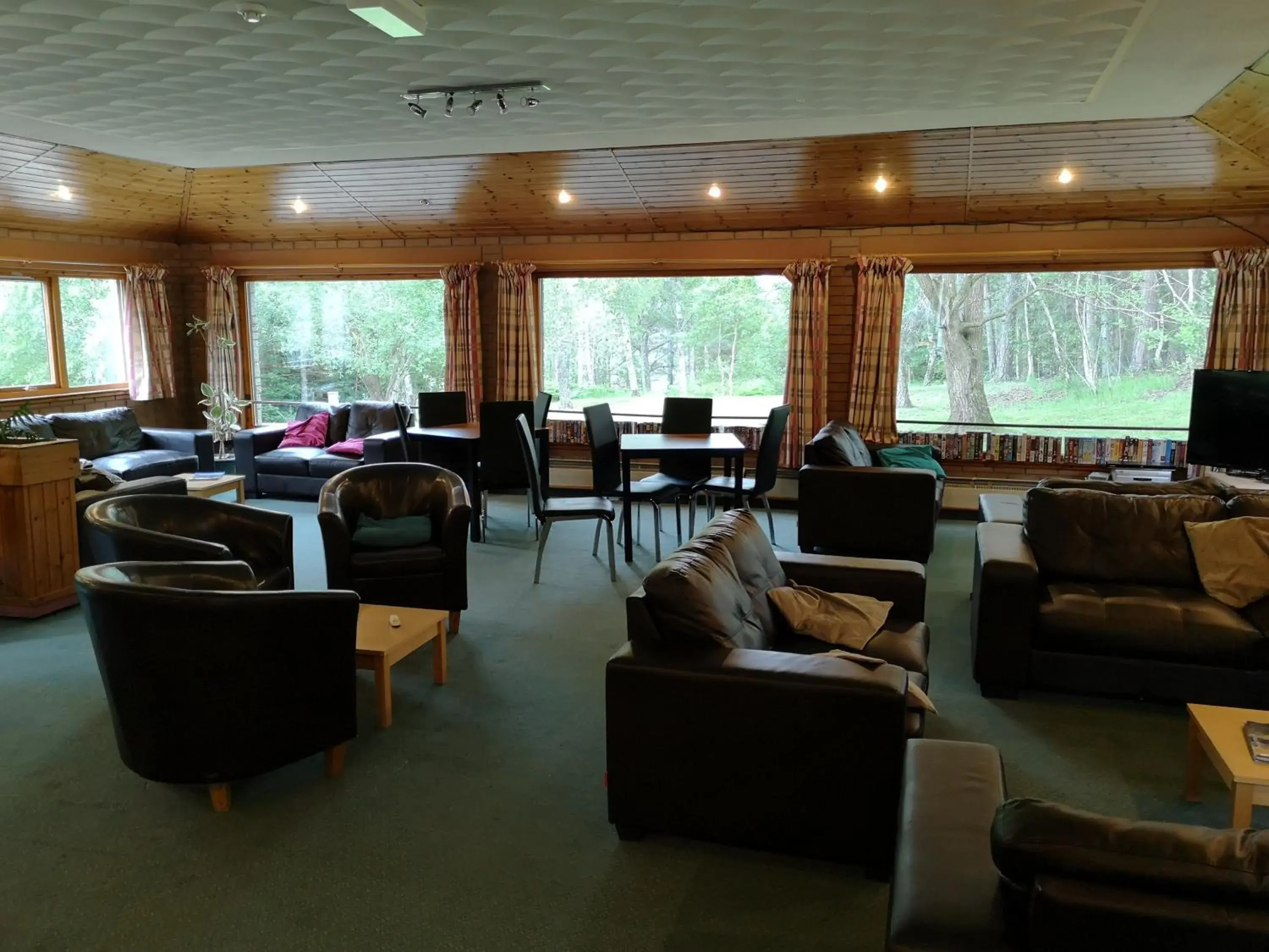 Seating area in Aviemore Youth Hostel