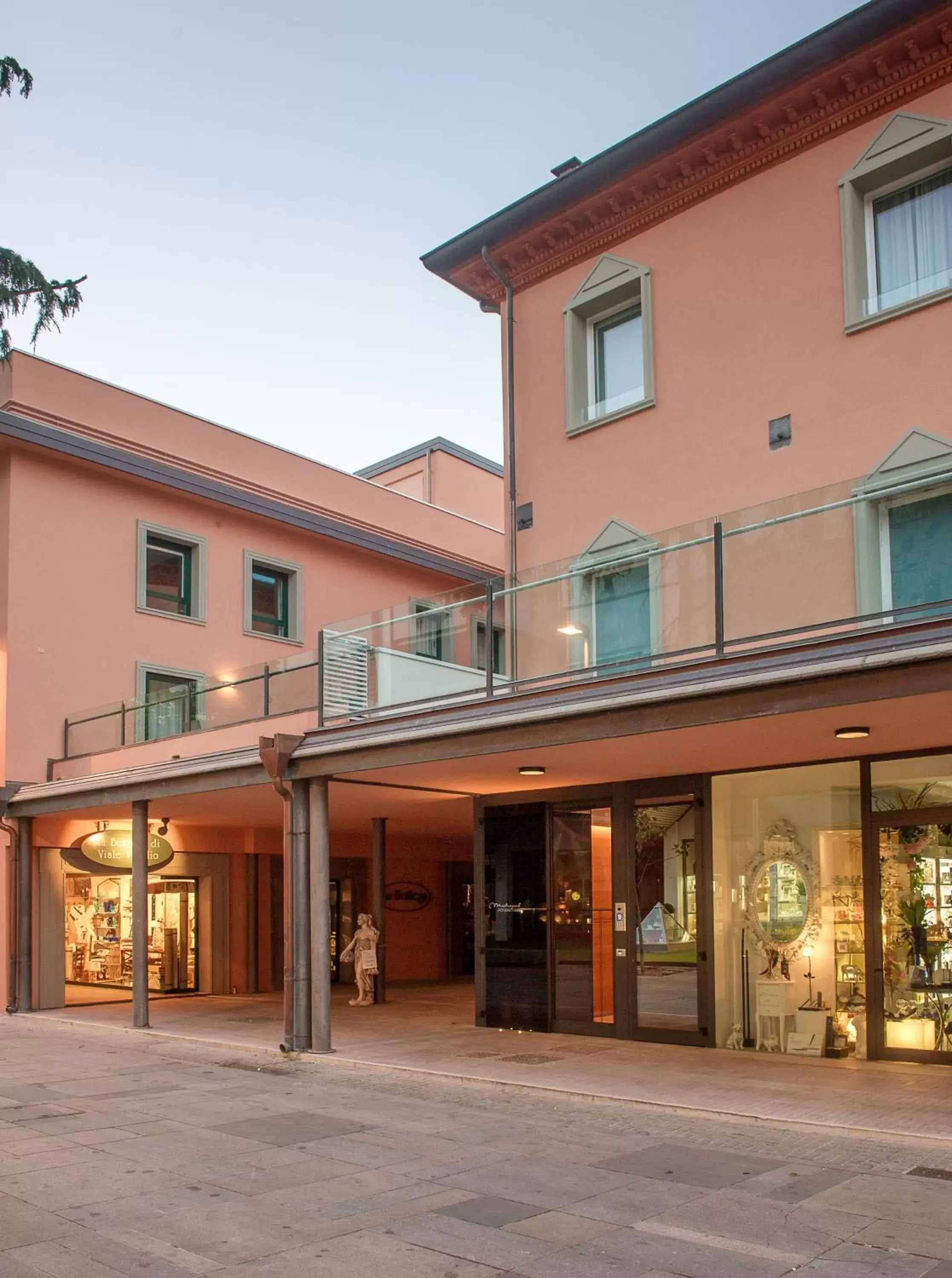 Facade/entrance, Property Building in Metropol Ceccarini Suite