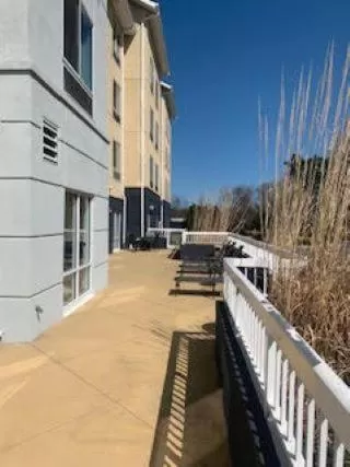 Balcony/Terrace in Fairfield Inn & Suites by Marriott Millville Vineland