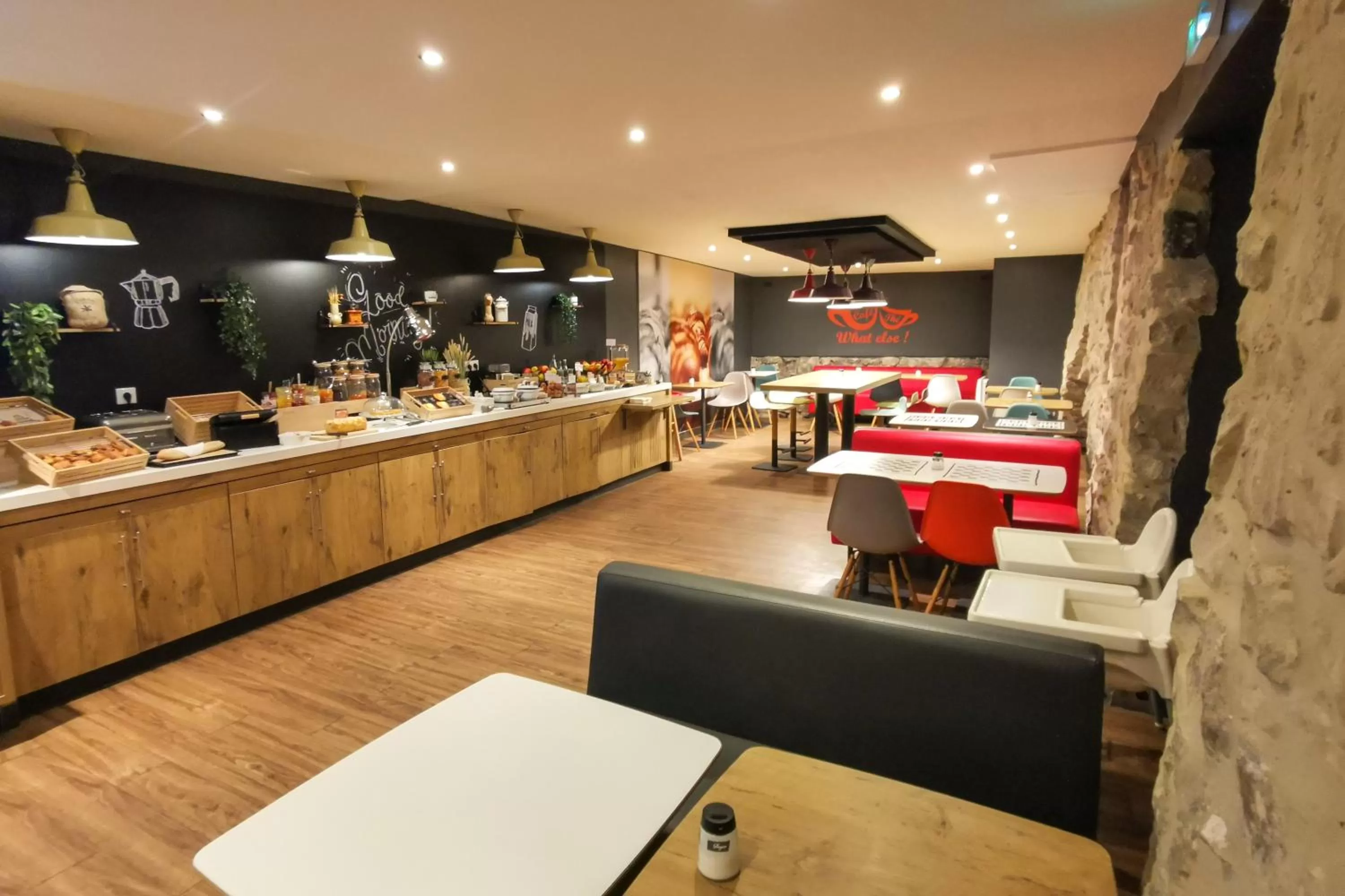 Breakfast in ibis Douai Centre