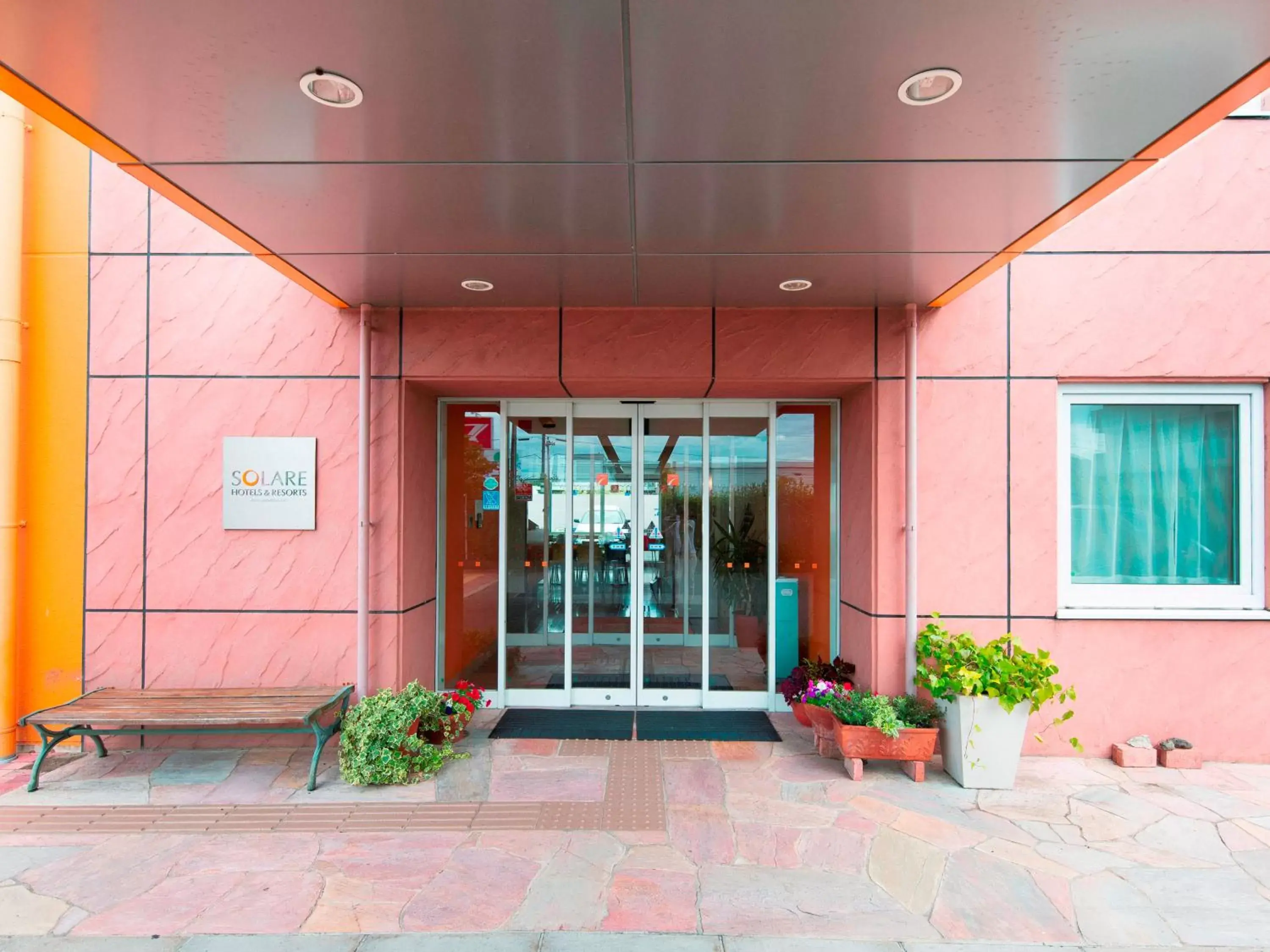 Facade/entrance in Chisun Inn Fukui