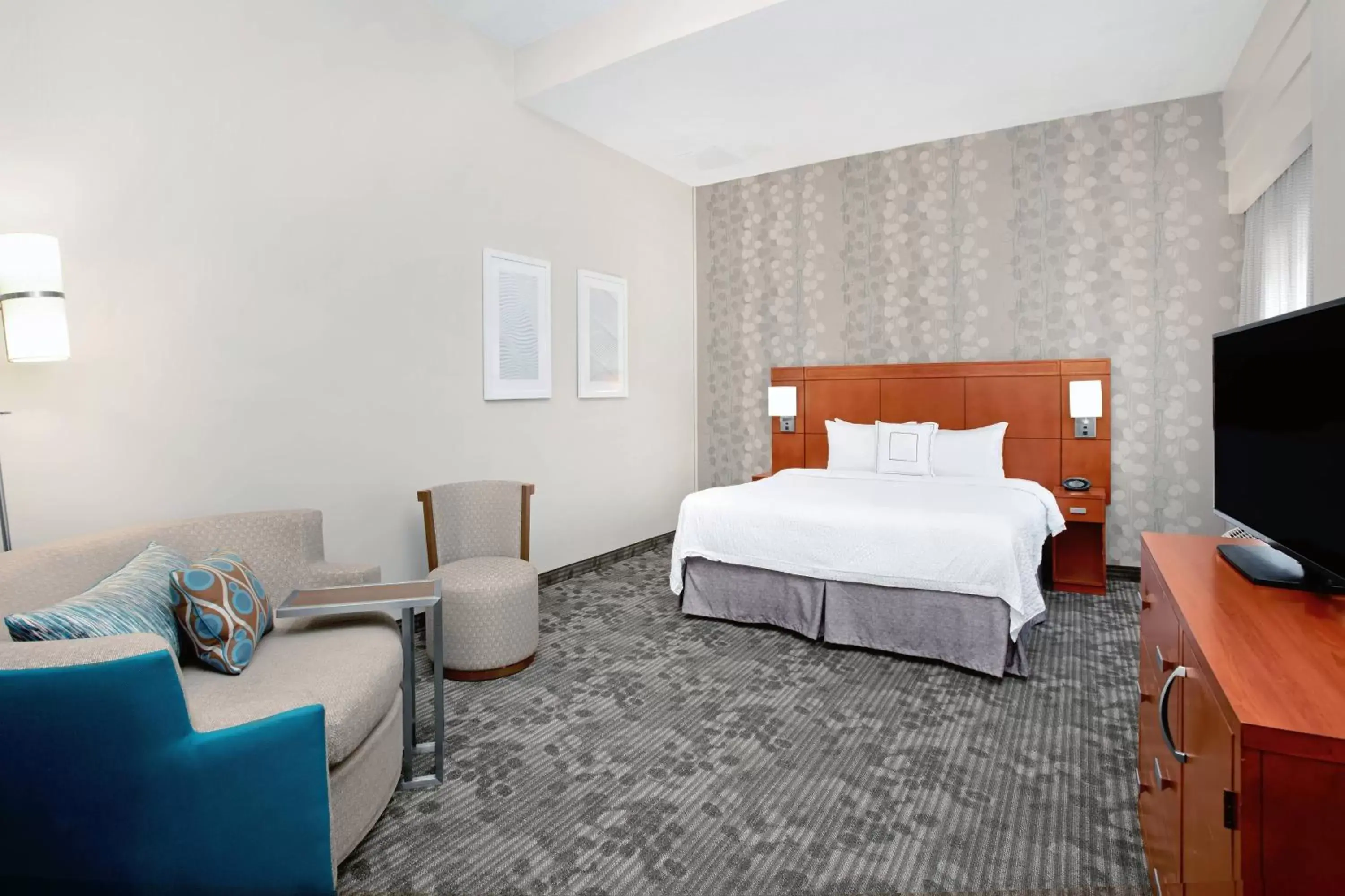Bedroom, Bed in Courtyard by Marriott St. Augustine I-95