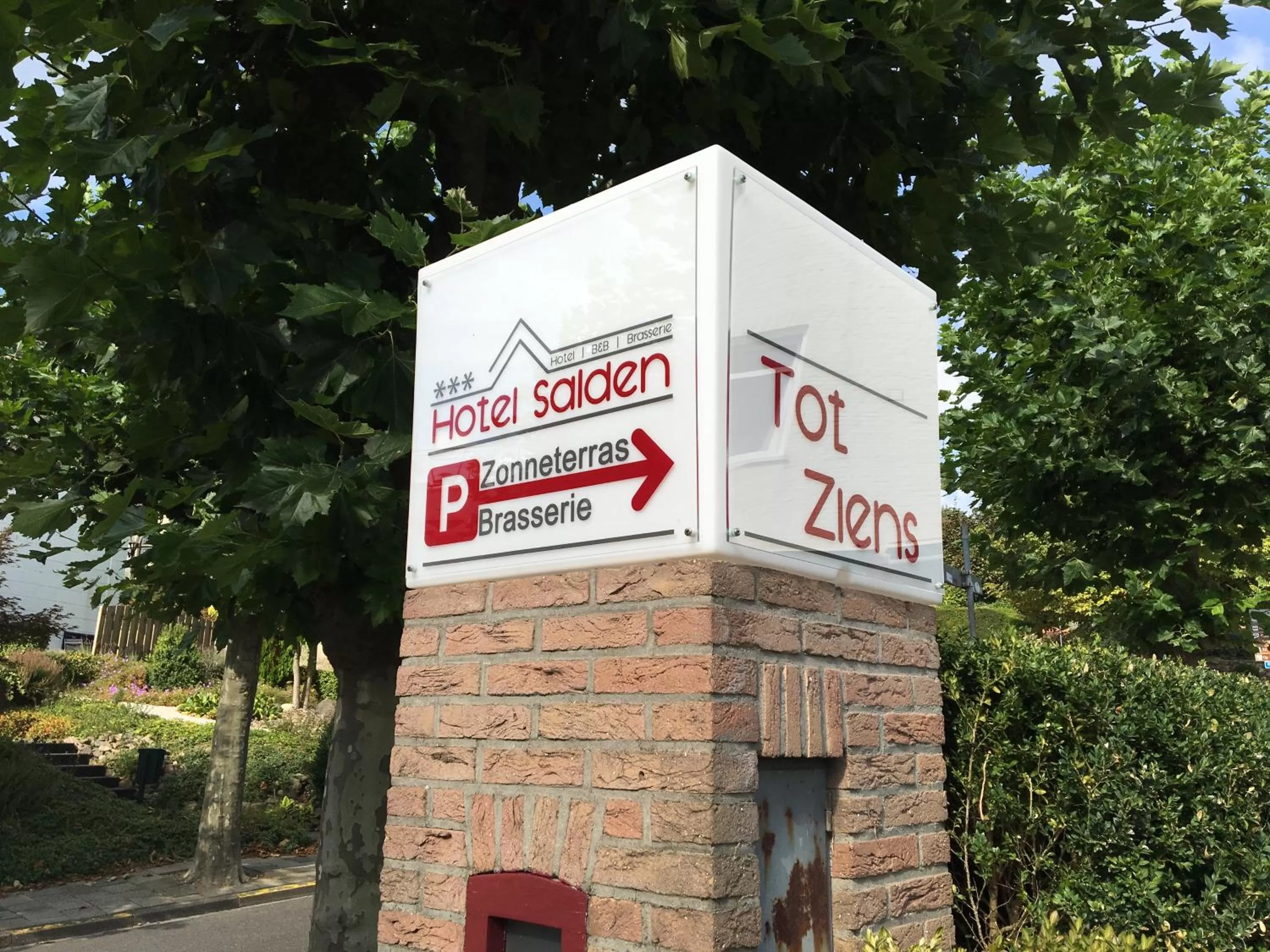 Facade/entrance in Hotel Salden