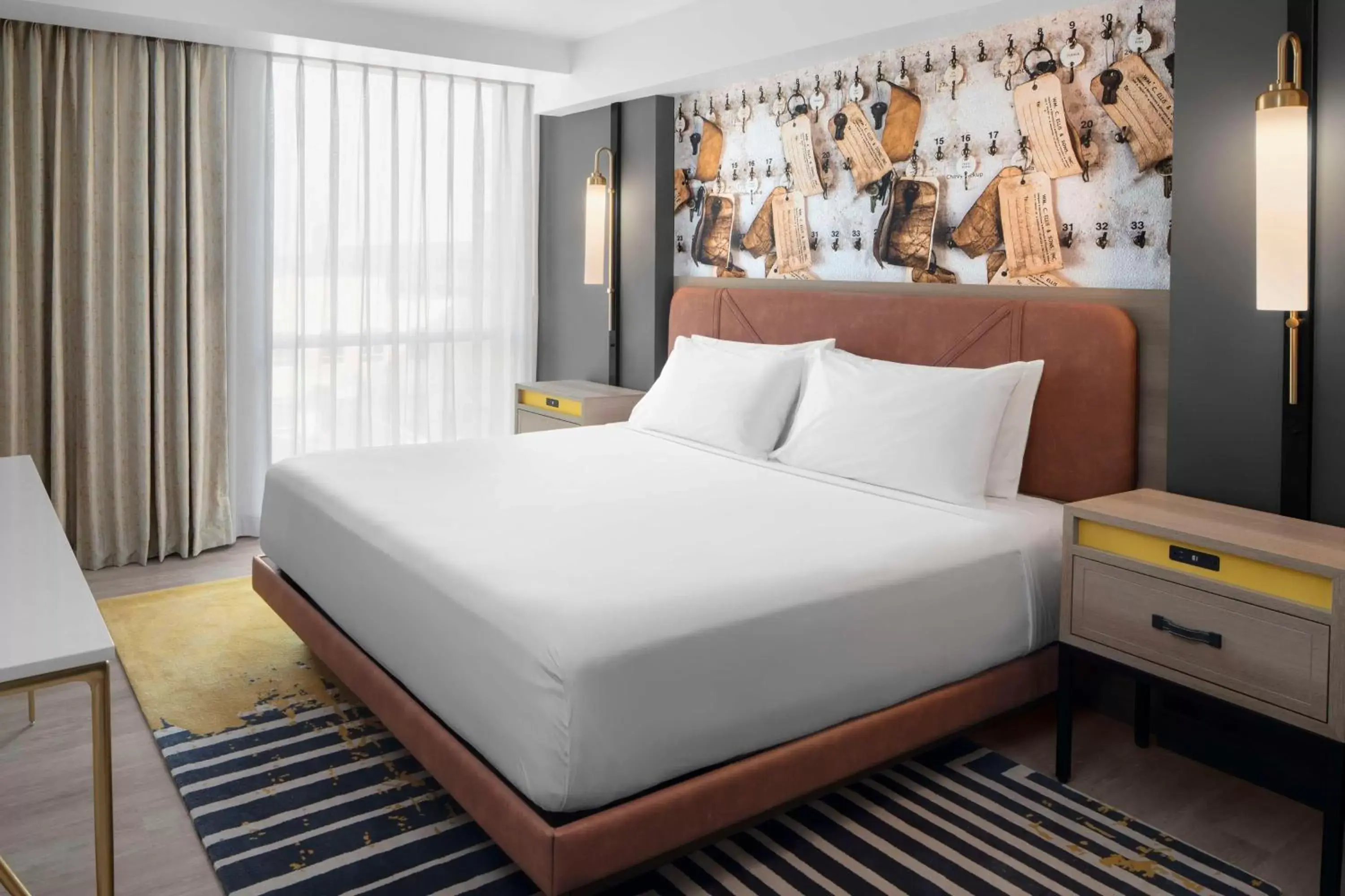 Photo of the whole room, Bed in Hyatt Centric Beale Street Memphis