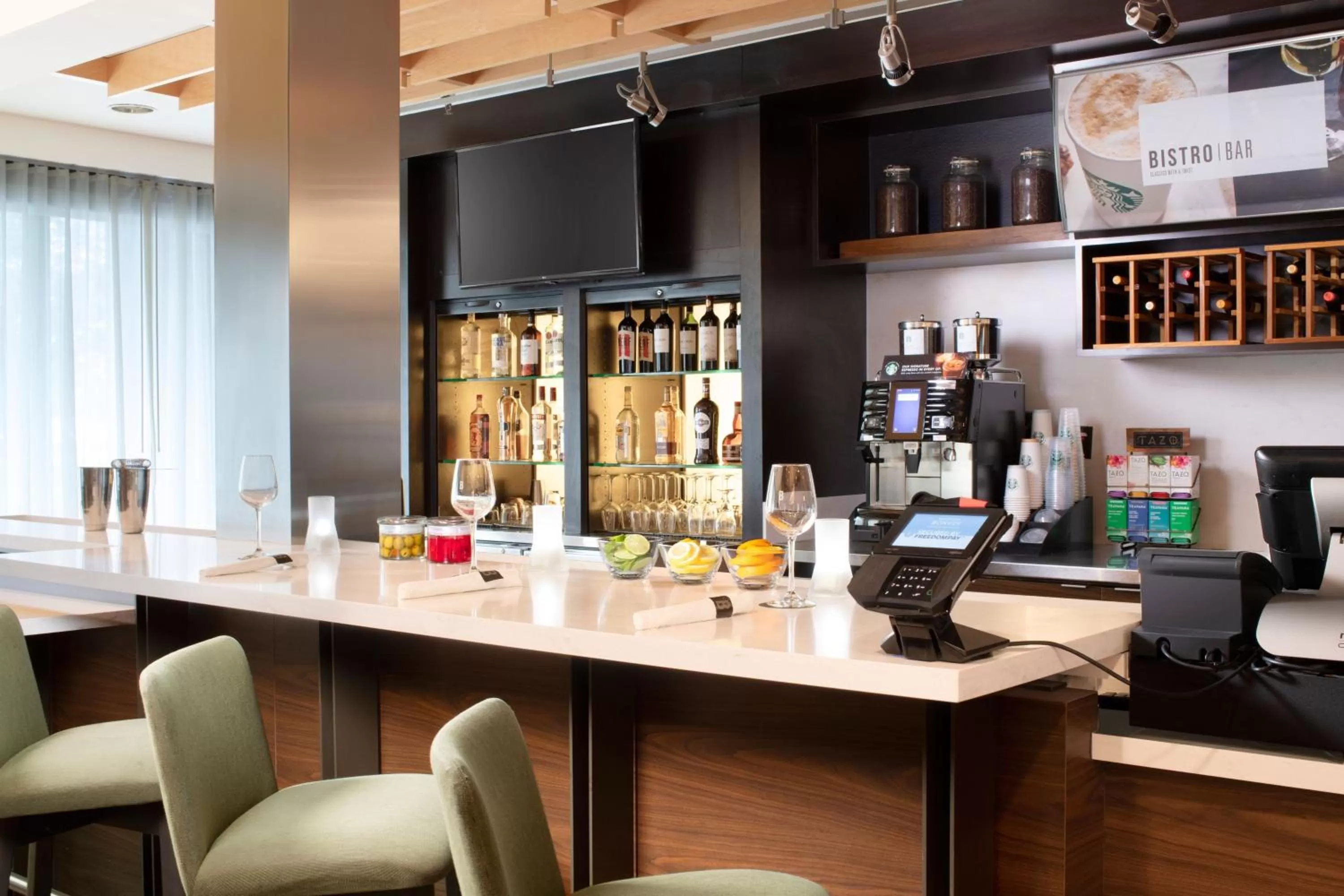 Lounge or bar in Courtyard by Marriott Dallas Plano Parkway at Preston Road
