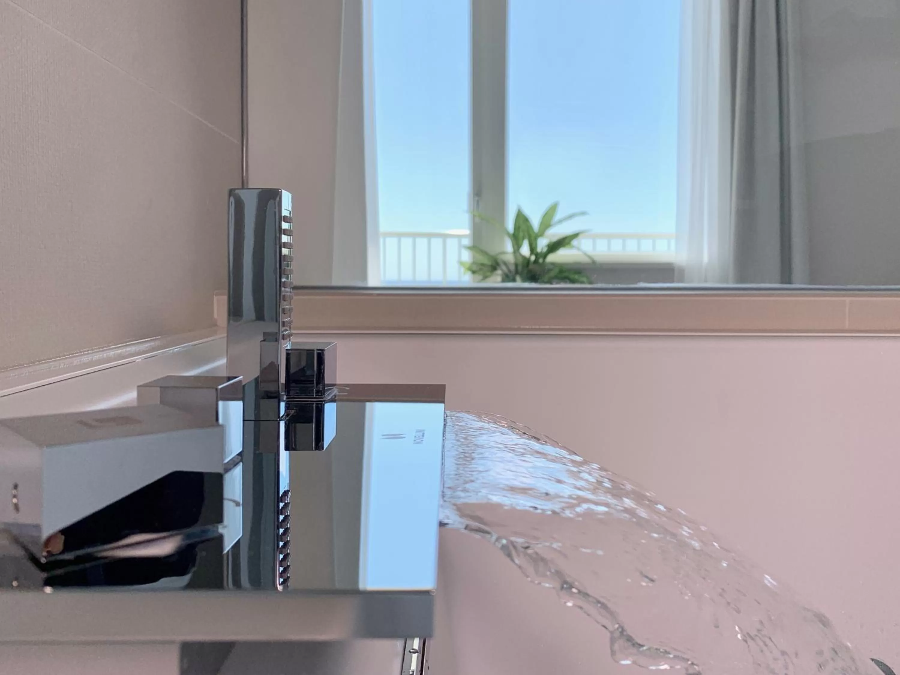 Hot Tub in Hotel Corallo