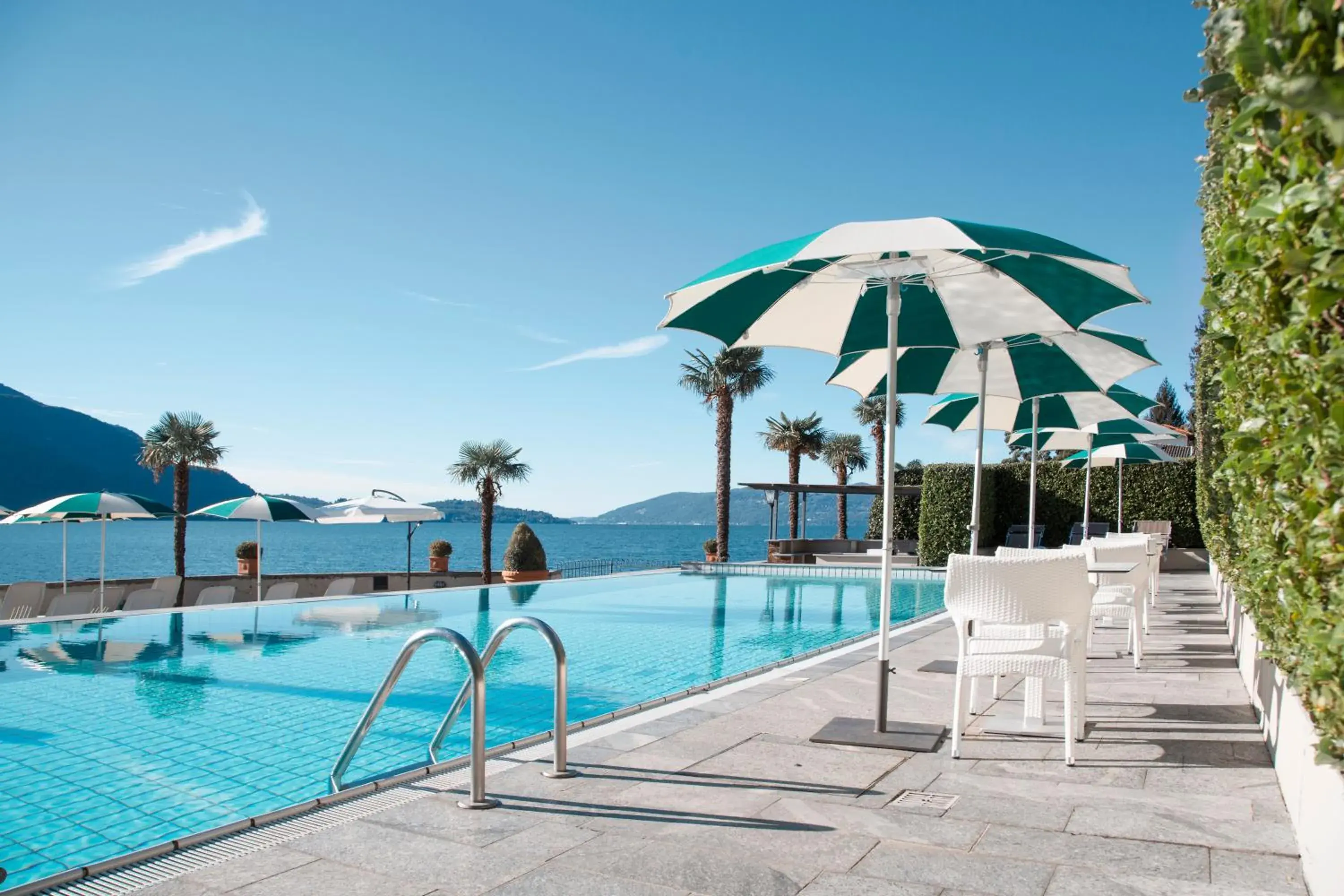 Swimming Pool in Hotel Ghiffa