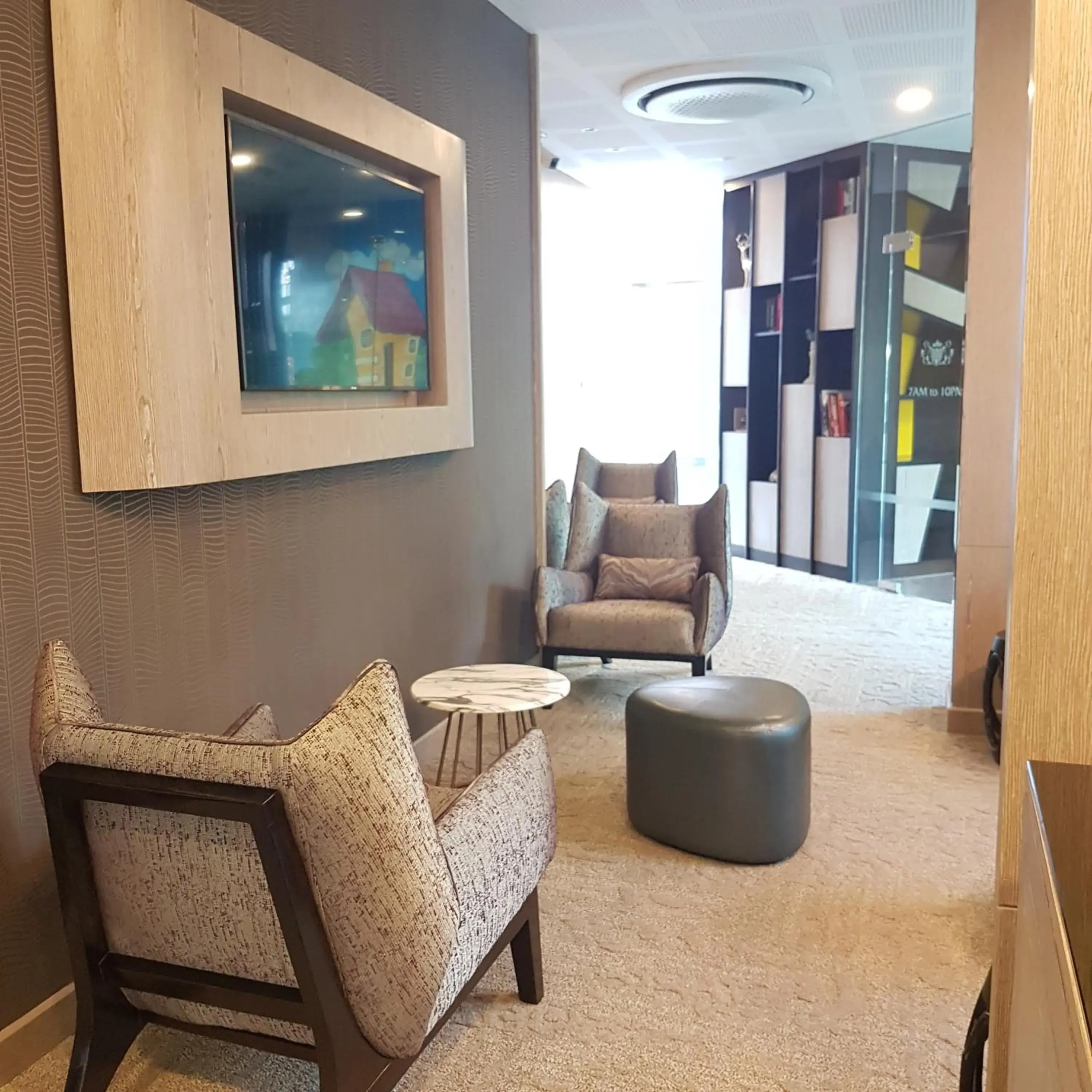 Area and facilities, Lounge/Bar in Somerset Ho Chi Minh City