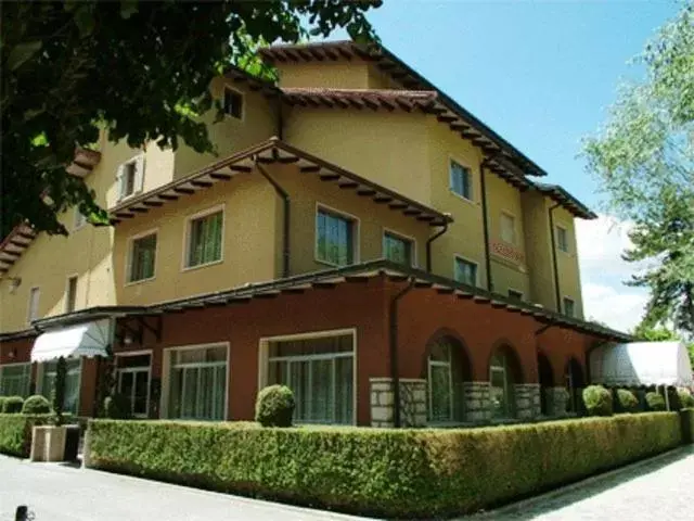 Facade/entrance, Property Building in LH Hotel Del Lago Scanno