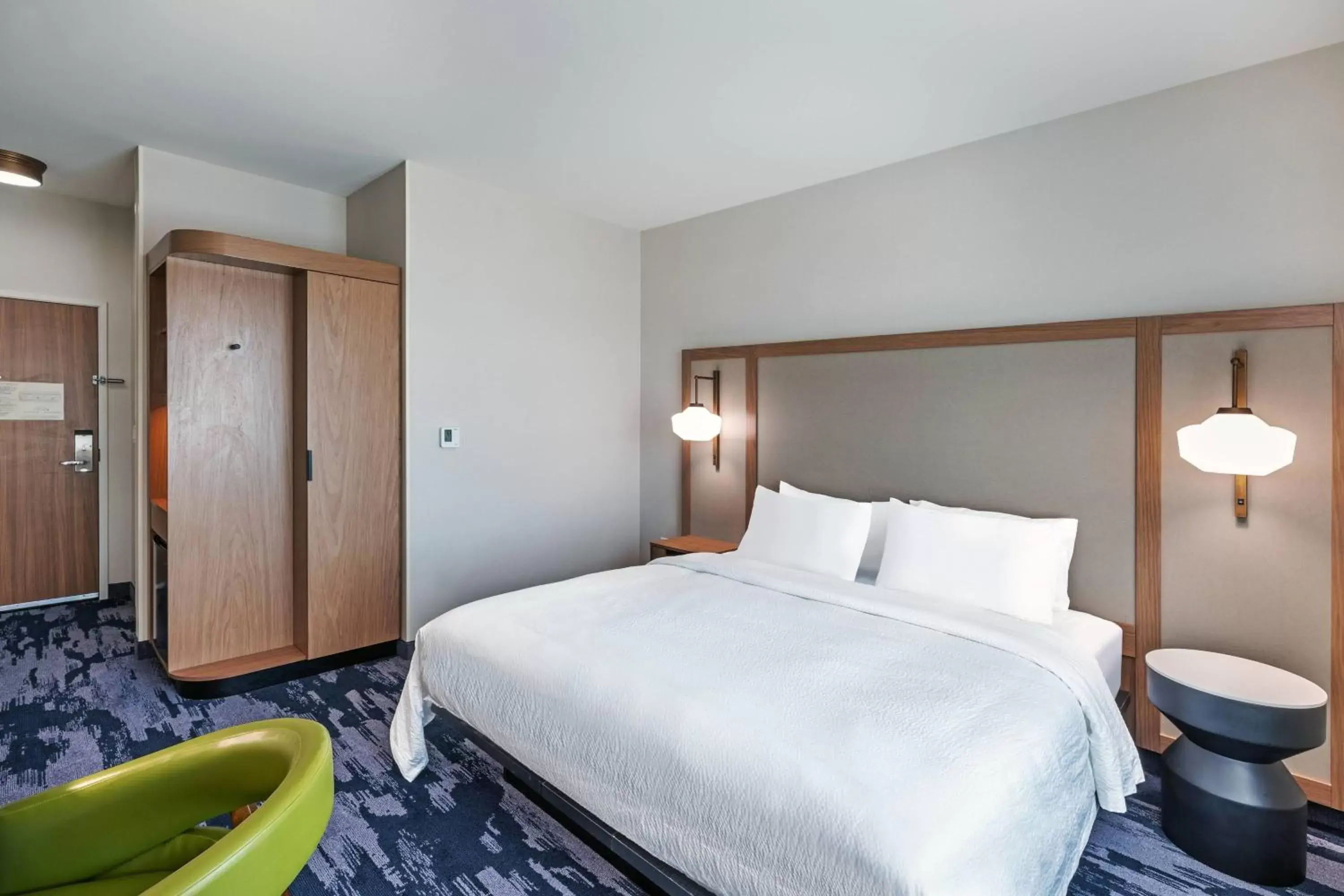 Photo of the whole room, Bed in Fairfield by Marriott Inn & Suites Aberdeen, SD
