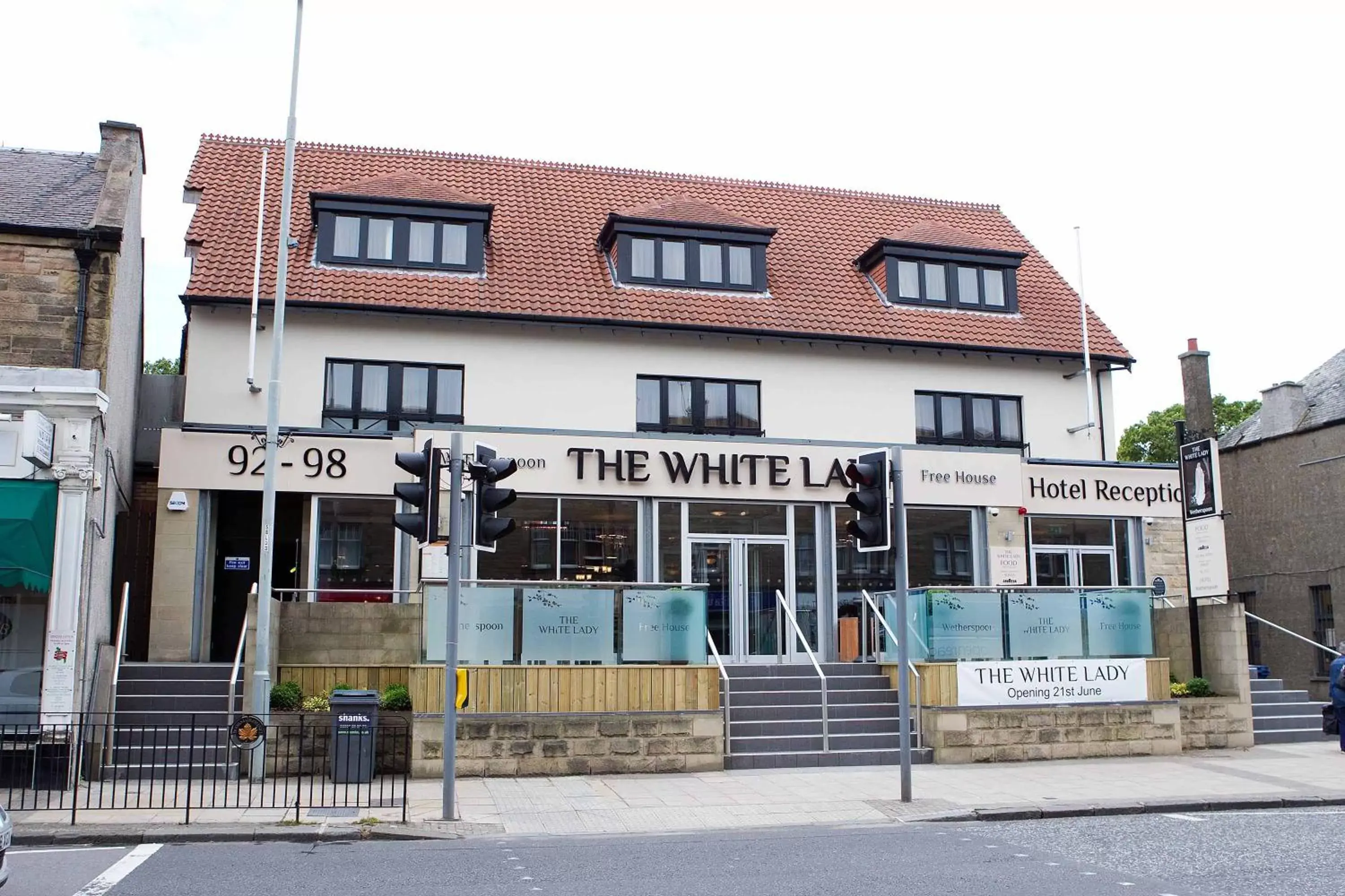 Facade/entrance in The White Lady Wetherspoon