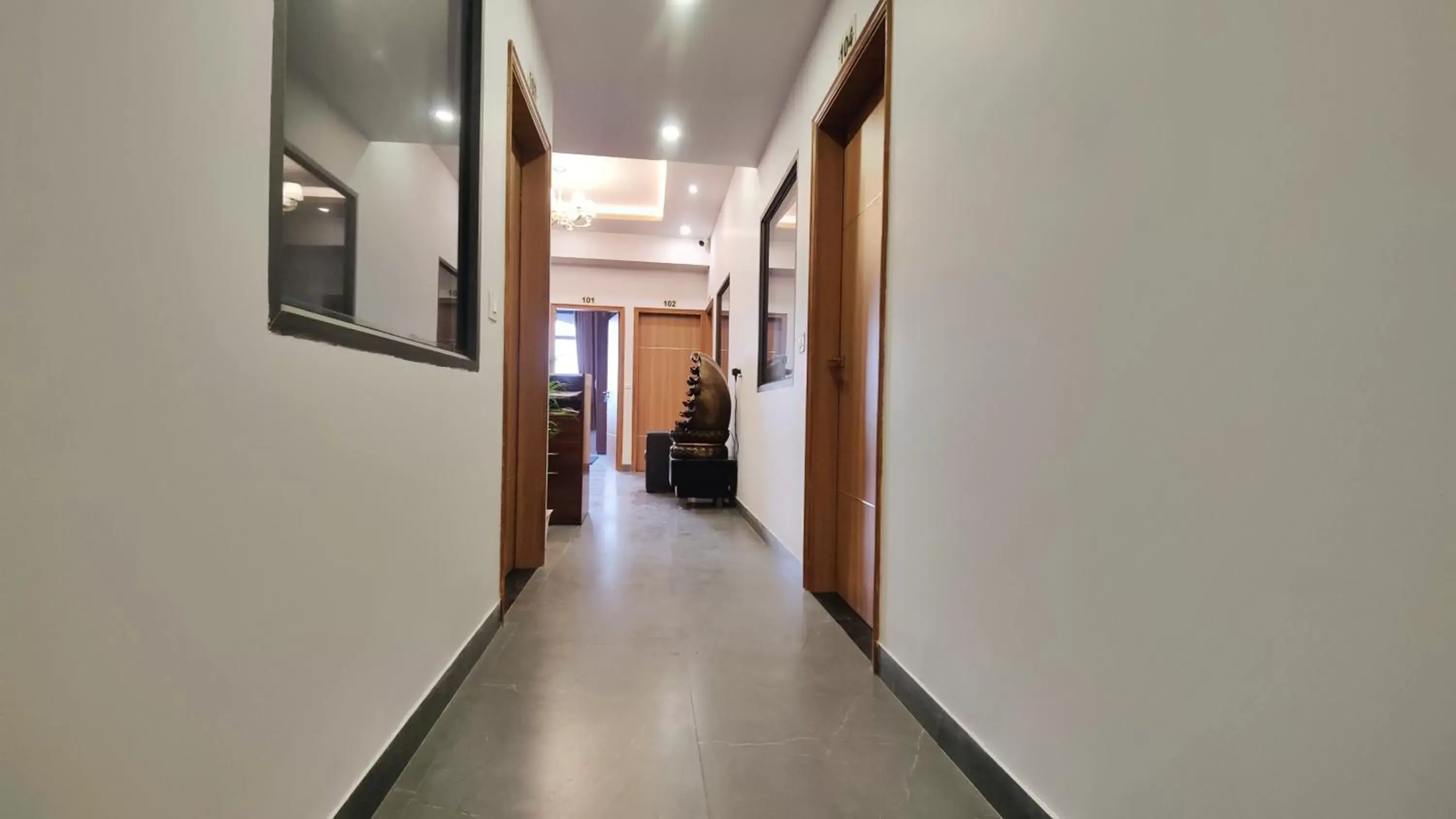 Lobby or reception in Hotel Park Hills Lobby or reception in Hotel Park Hills