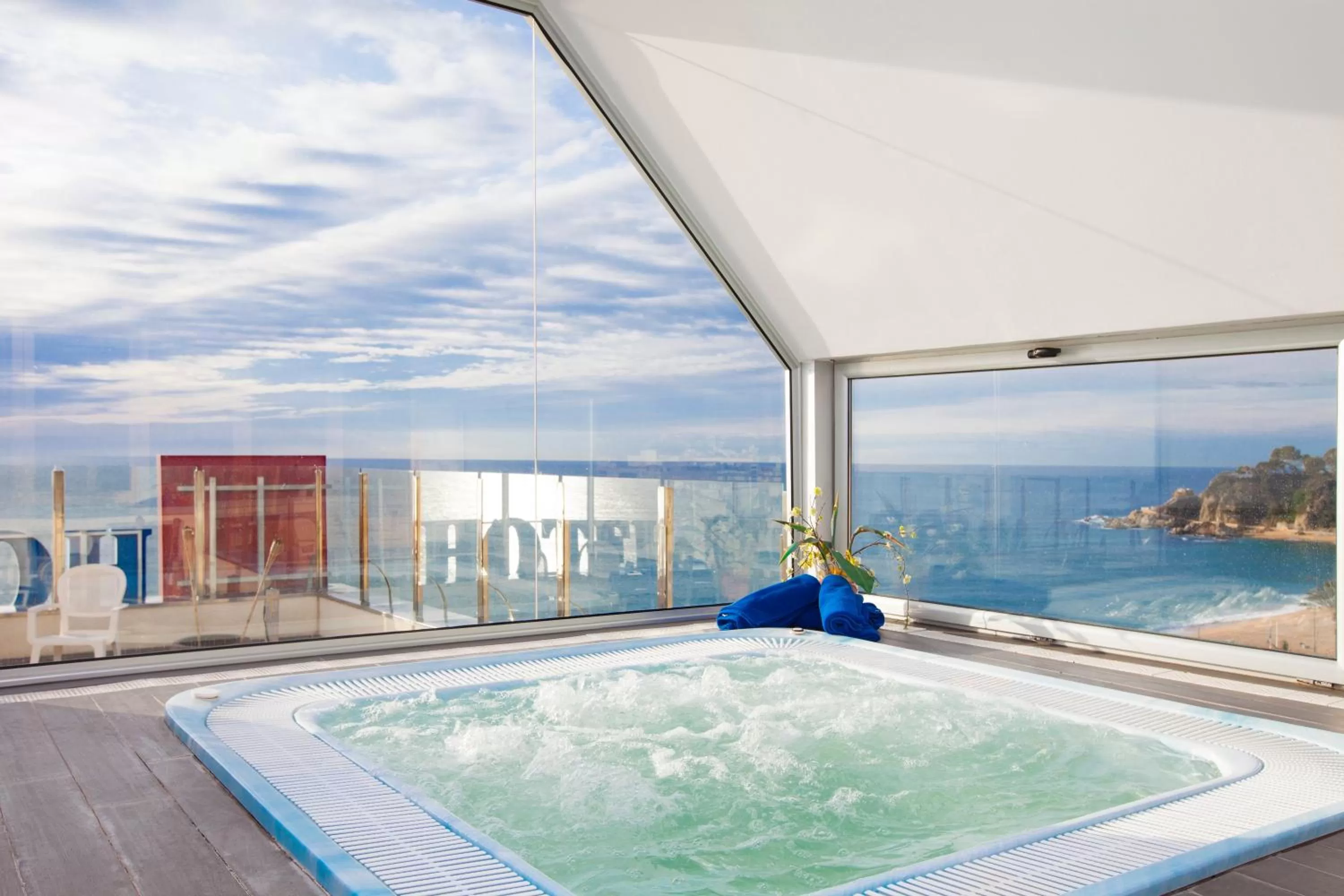 Sea view in URH Excelsior