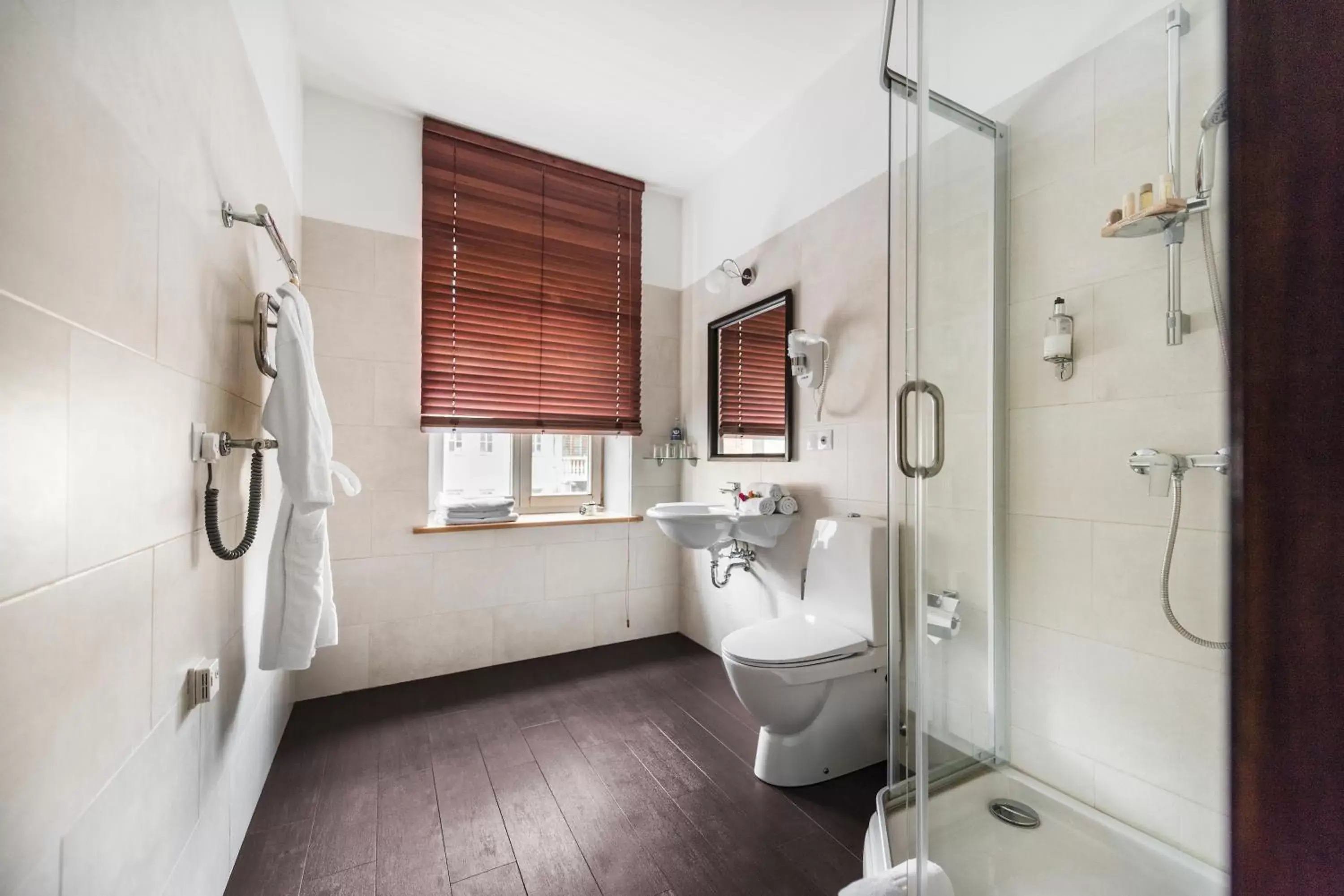 Shower, Bathroom in Amberton Cozy Hotel Kaunas