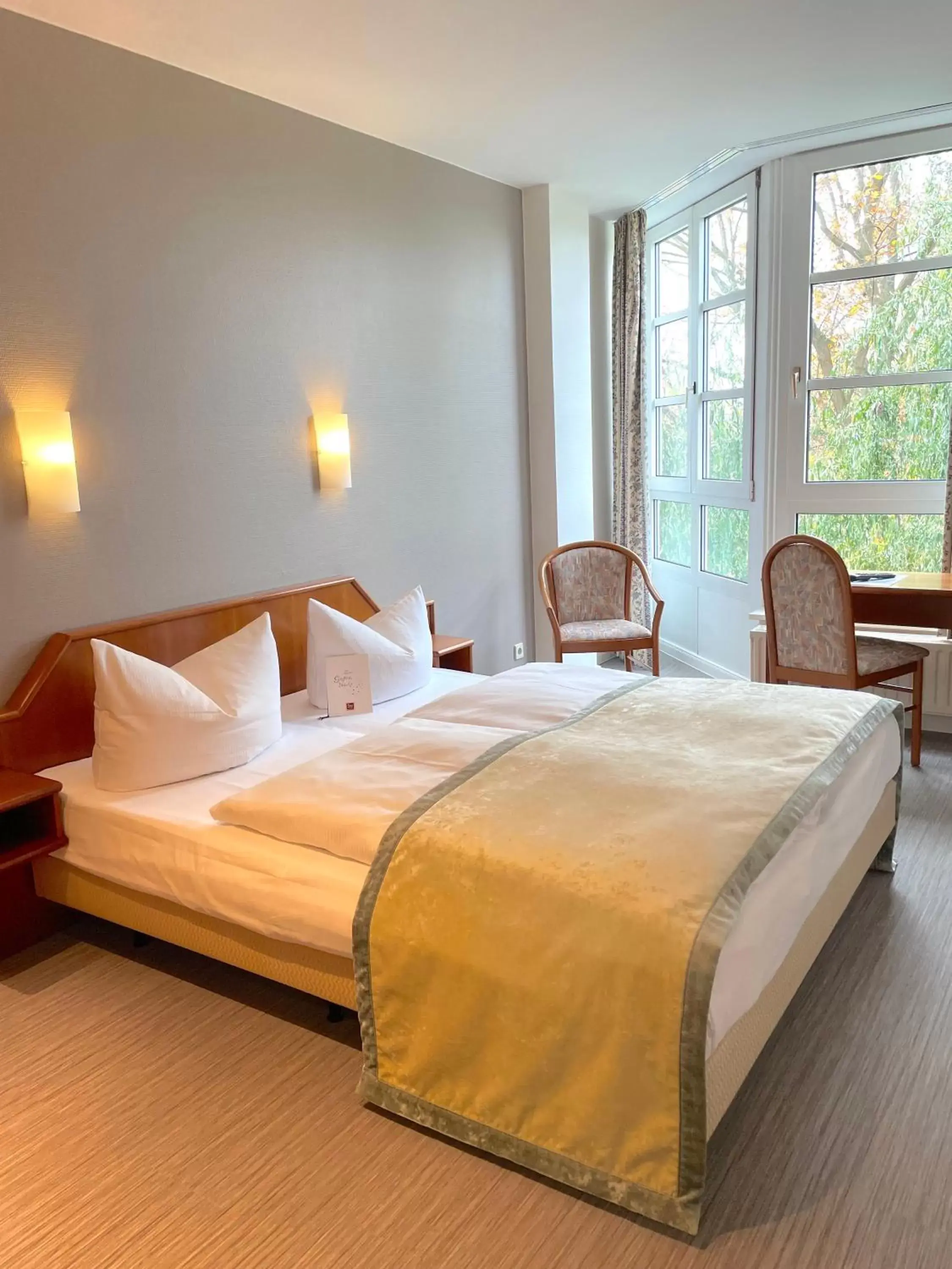 Photo of the whole room, Bed in SensCity Hotel Berlin Spandau
