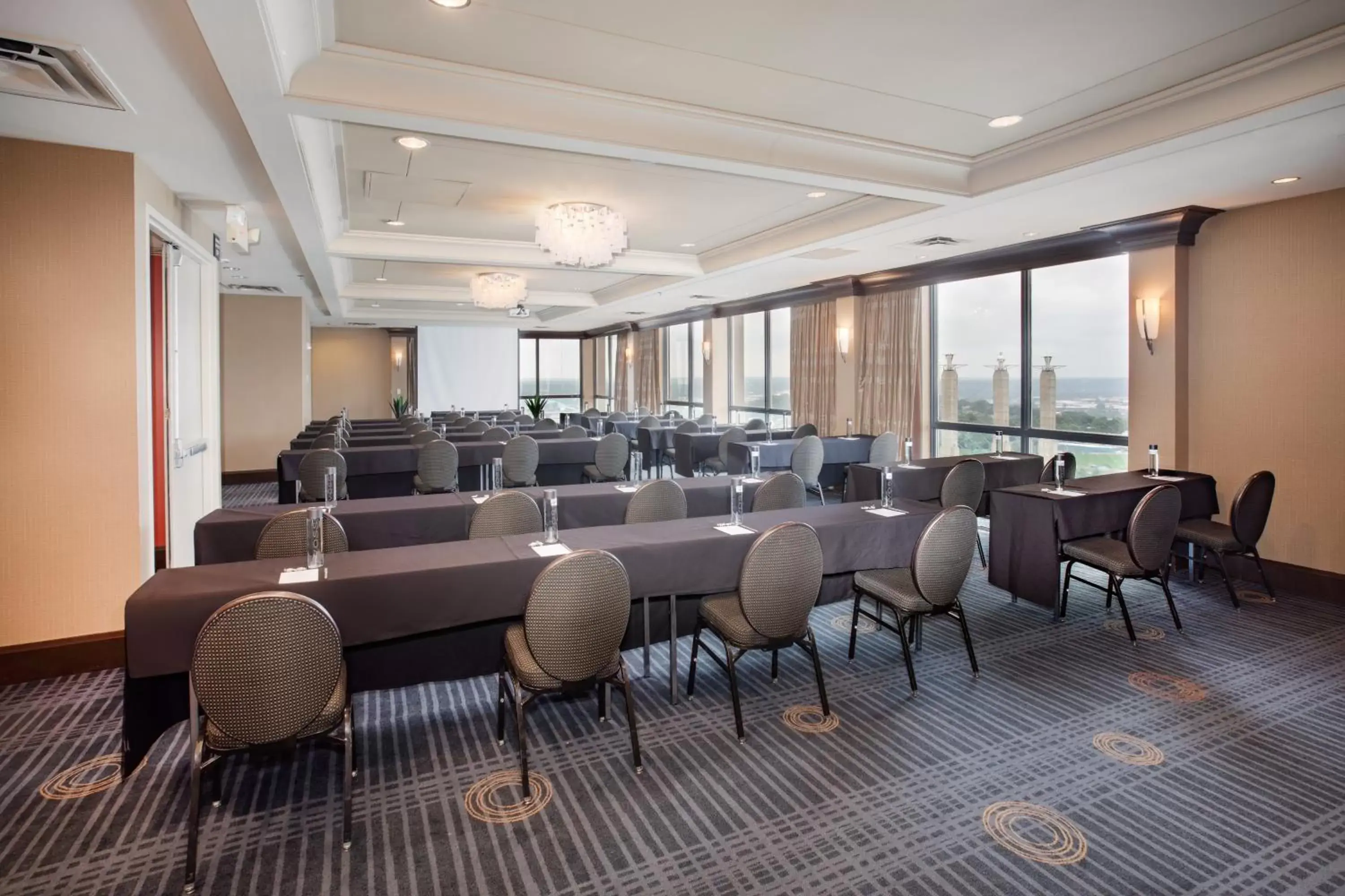 Meeting/conference room in Crowne Plaza Kansas City Downtown, an IHG Hotel