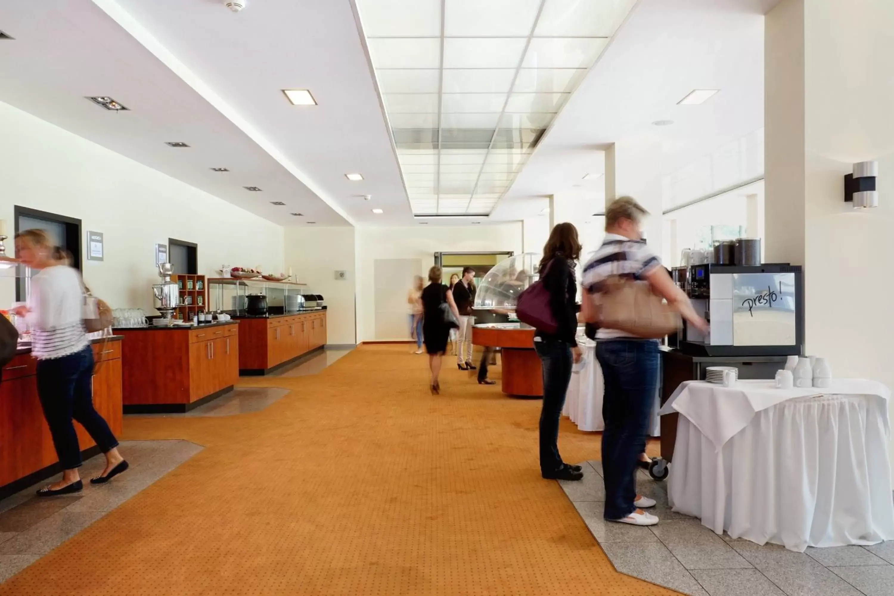 Meeting/conference room in Courtyard by Marriott Dresden