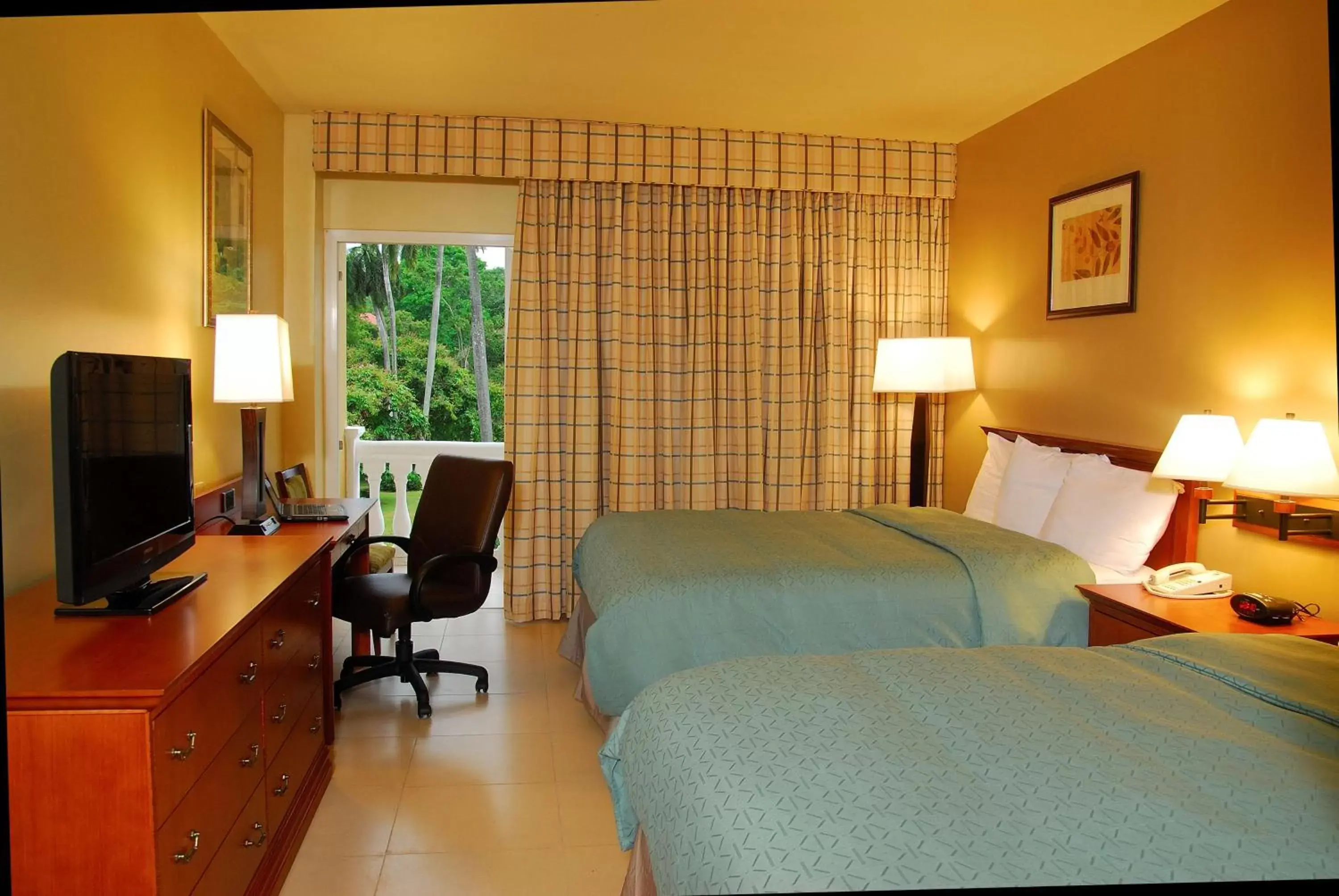 Photo of the whole room, Bed in Radisson Hotel Panama Canal