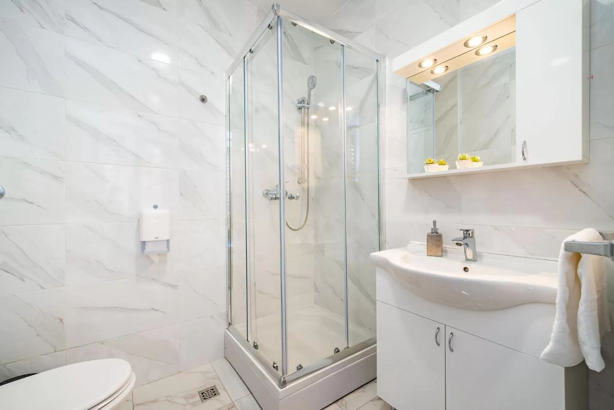 Bathroom in Luxury rooms Zadar old town