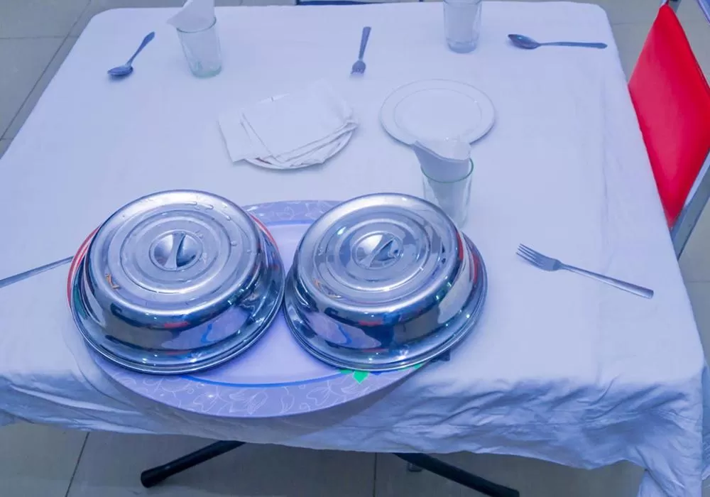 Restaurant/places to eat in World Class Hotel & Apartments