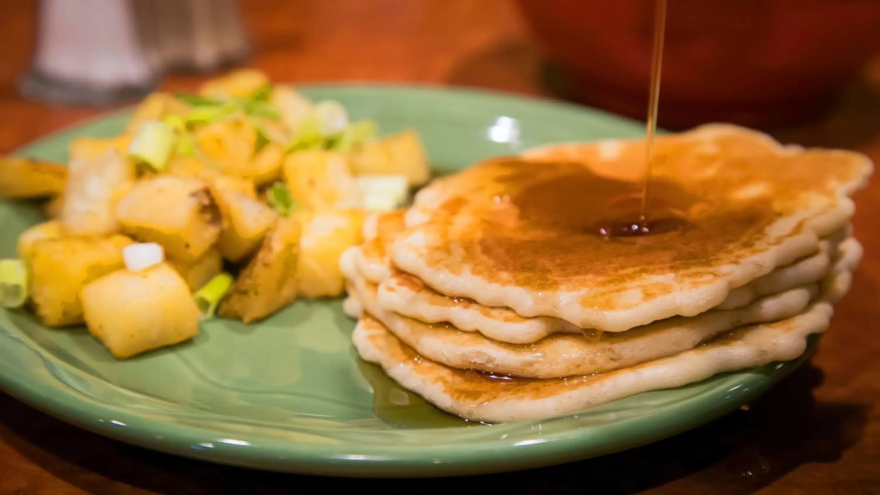 Breakfast, Food in Best Western Plus Service Inn & Suites