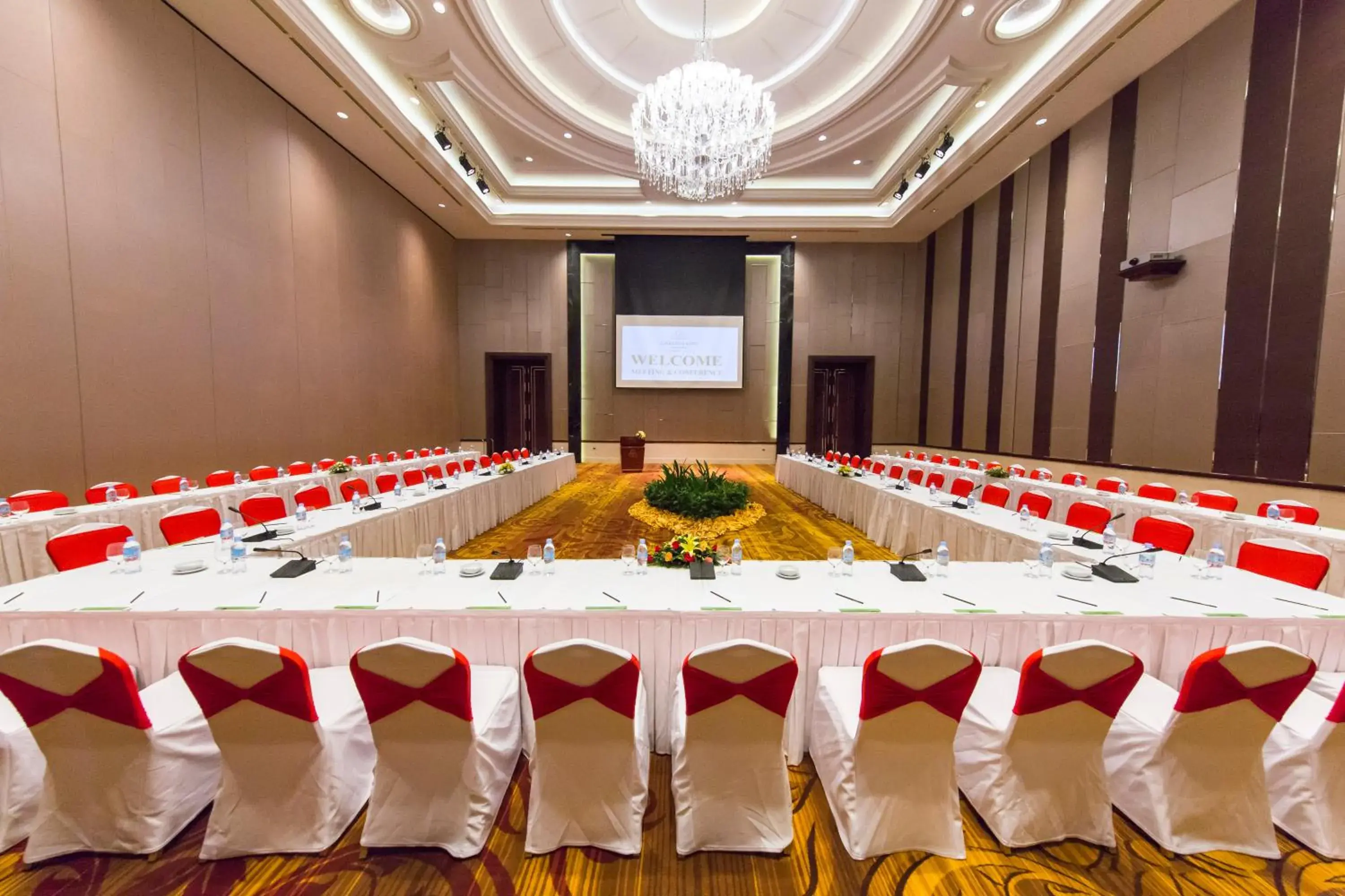 Meeting/conference room, Banquet Facilities in Garden City Hotel