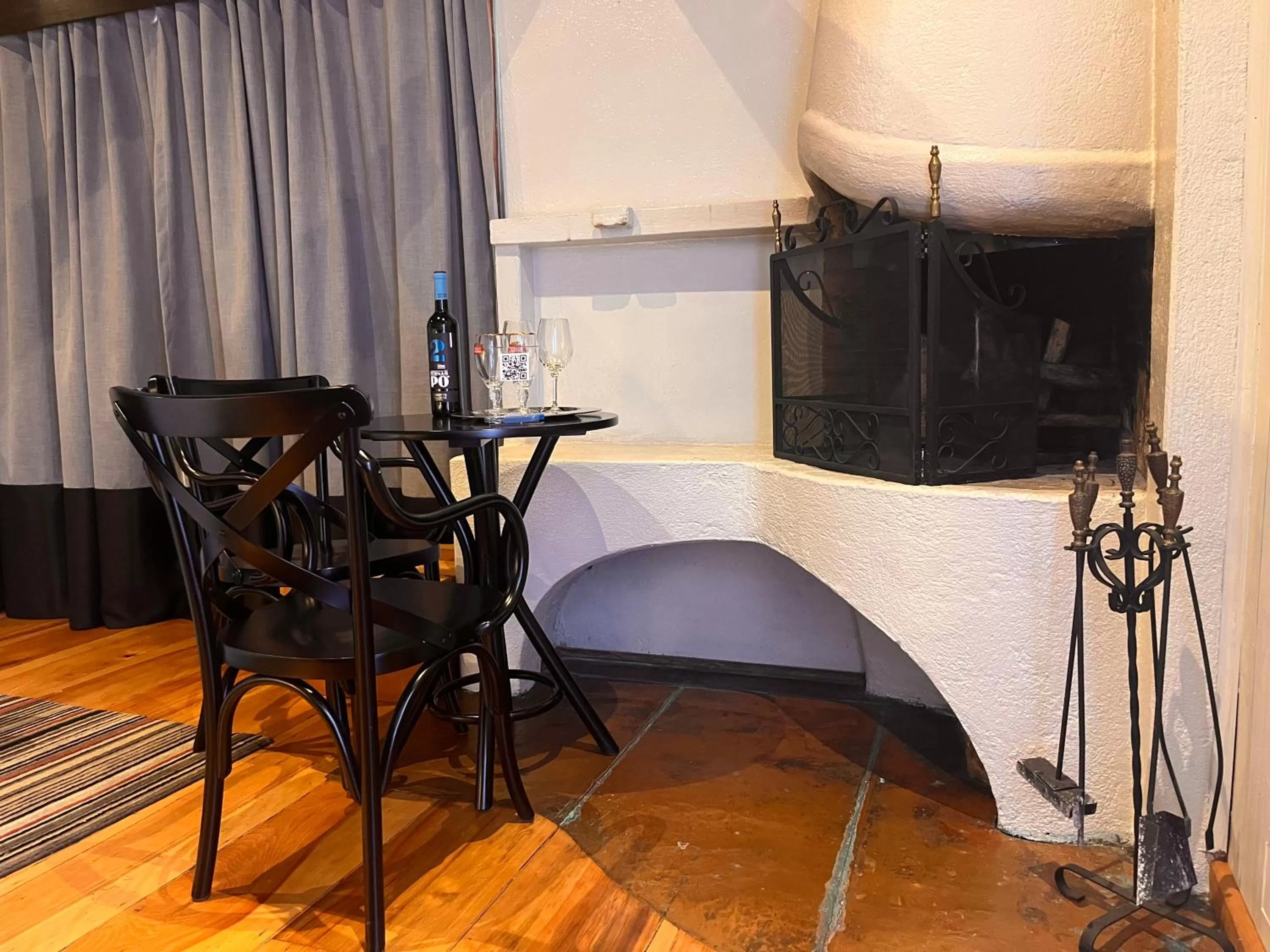 flat iron, Kitchen/Kitchenette in Pousada Dona Bendita