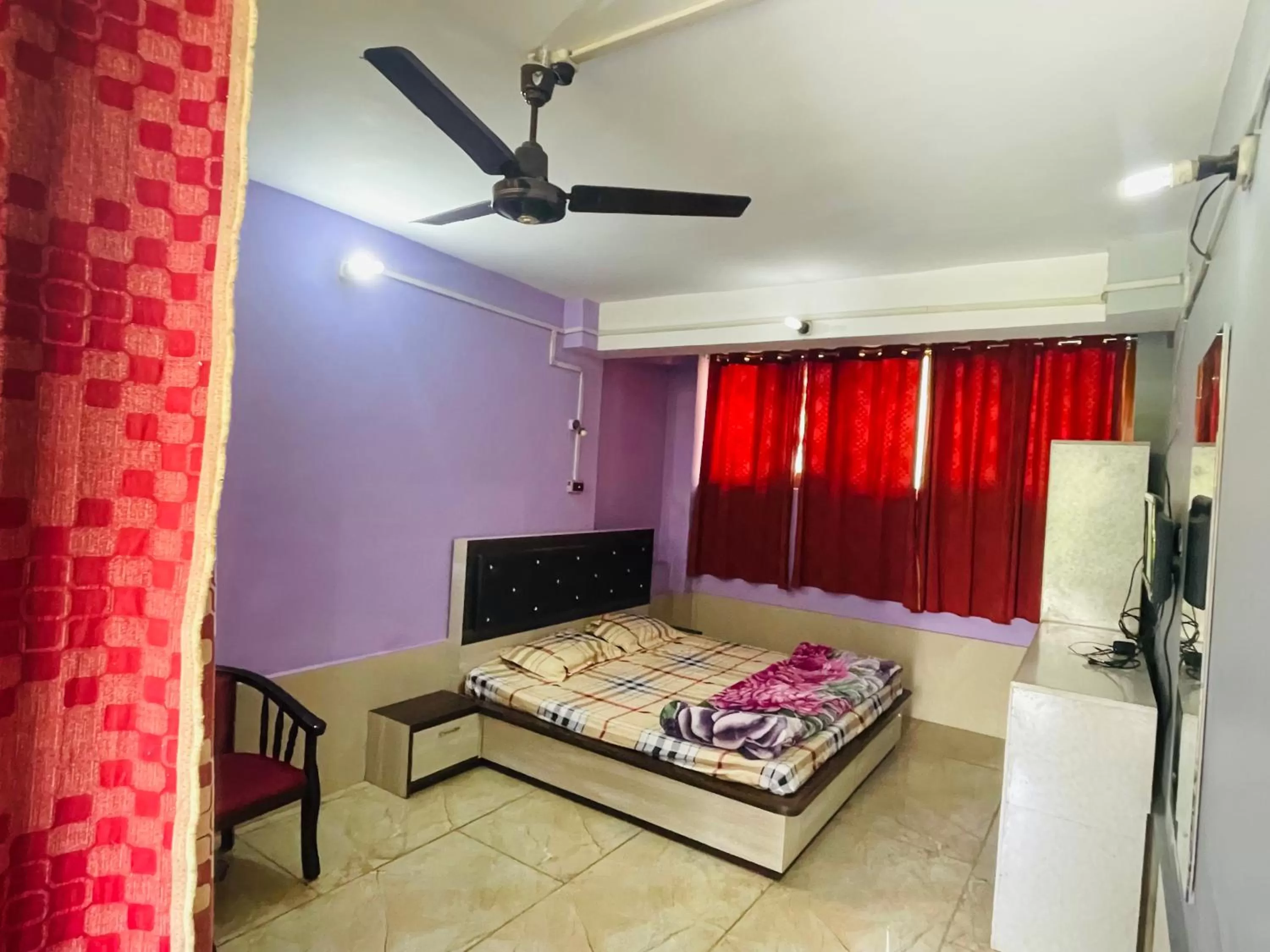 Bed in hotel new sahil