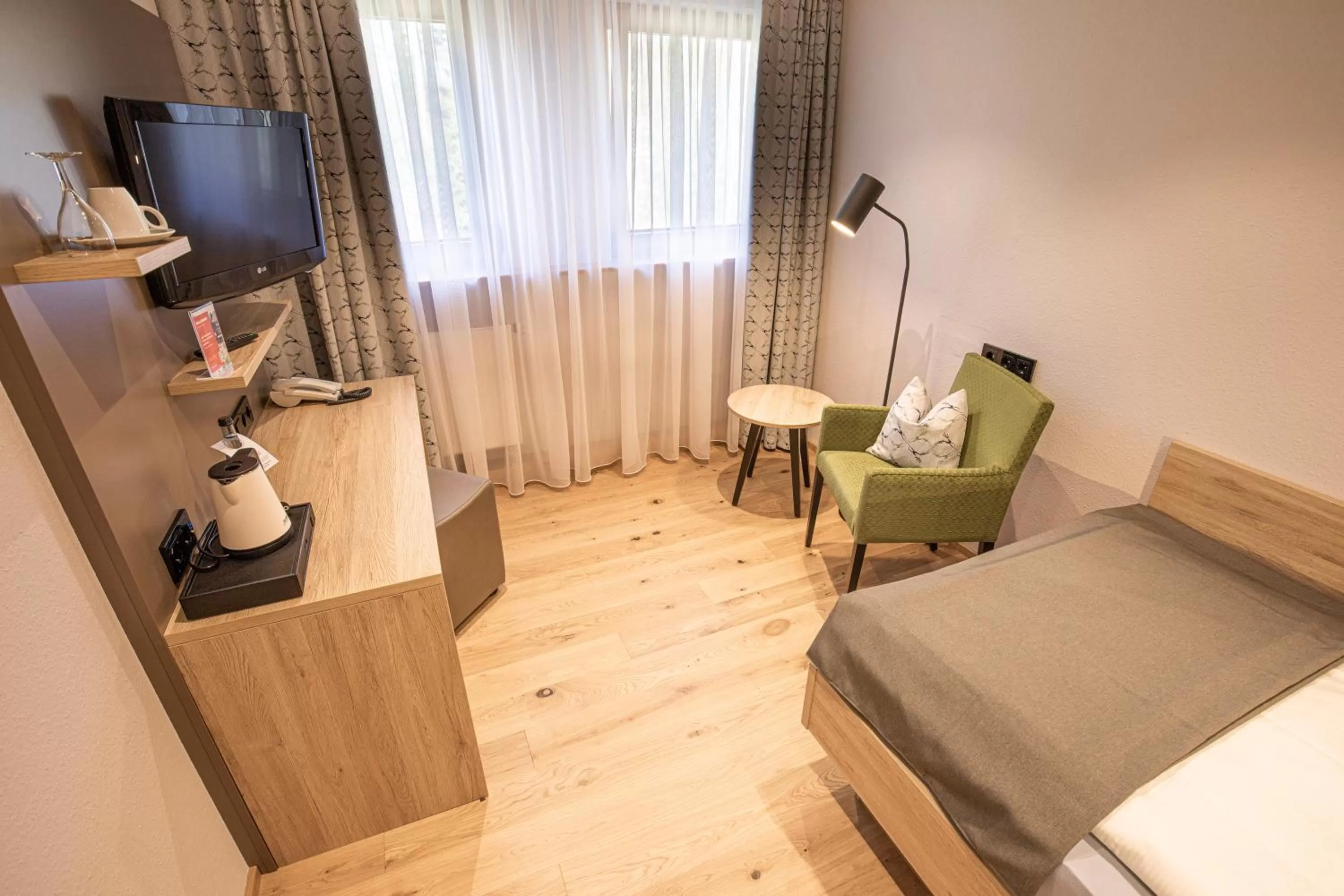 TV and multimedia, Bed in Landhaus Lauble