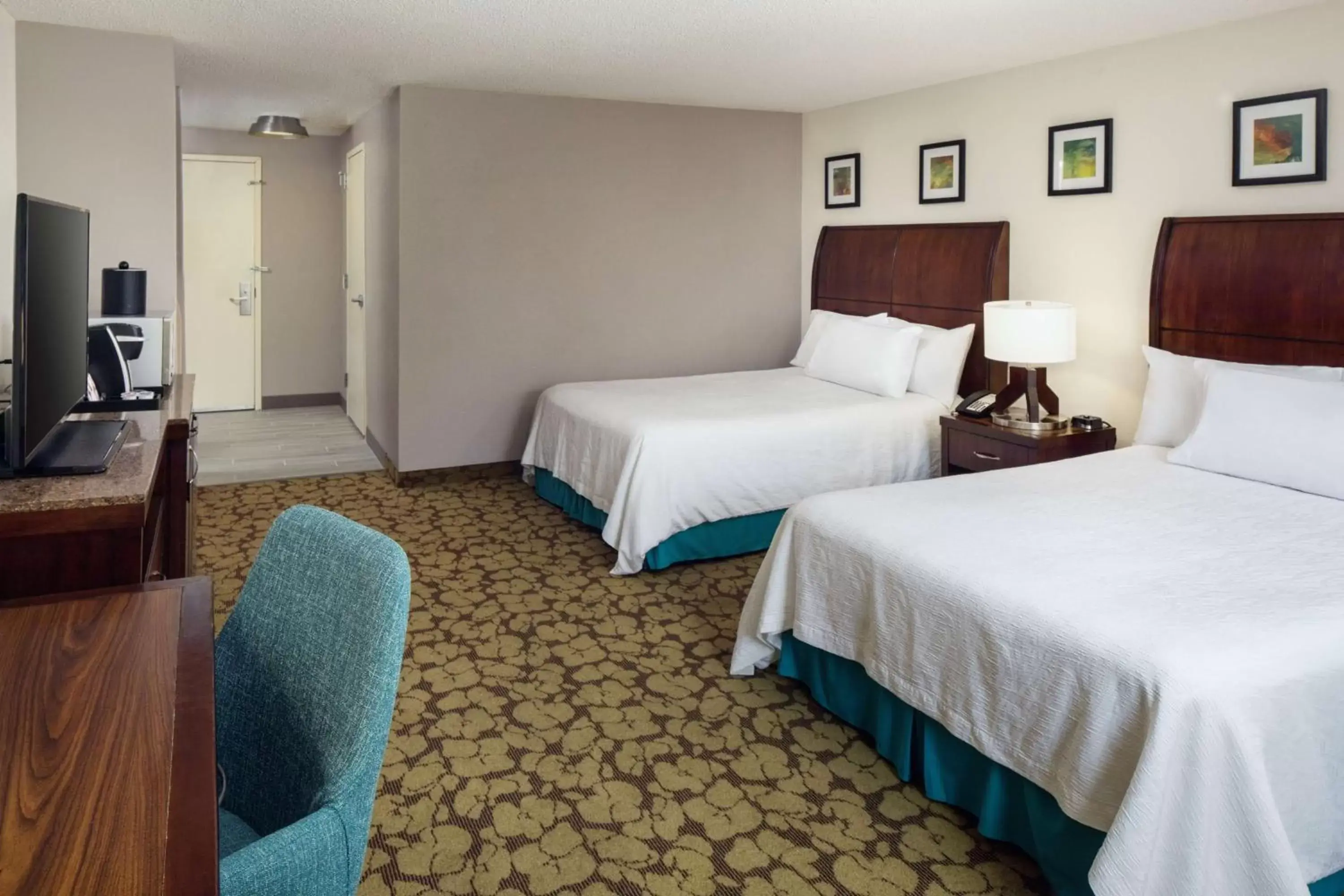 Bedroom, Bed in Hilton Garden Inn Arcadia/Pasadena Area