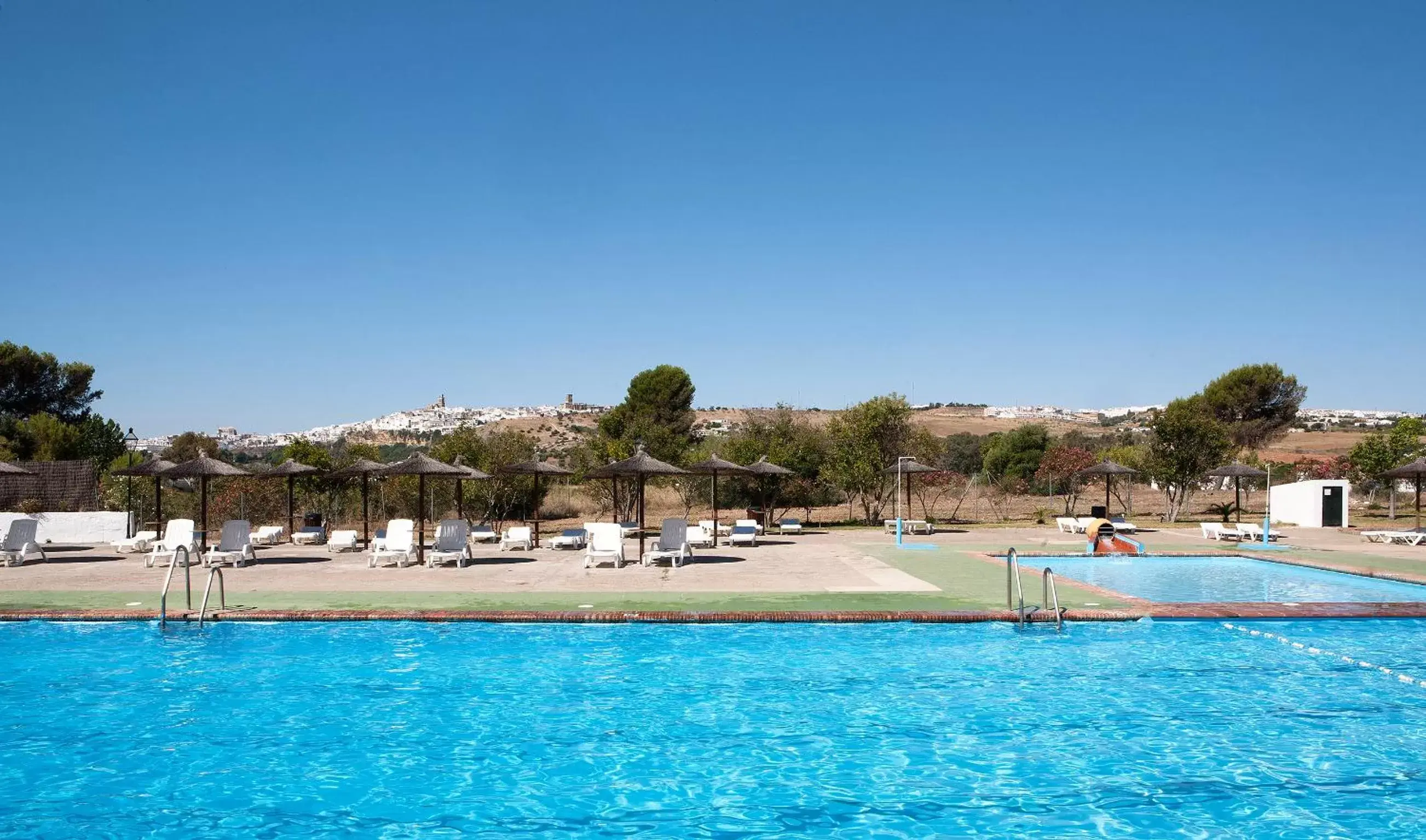 Swimming Pool in Mesón de la Molinera