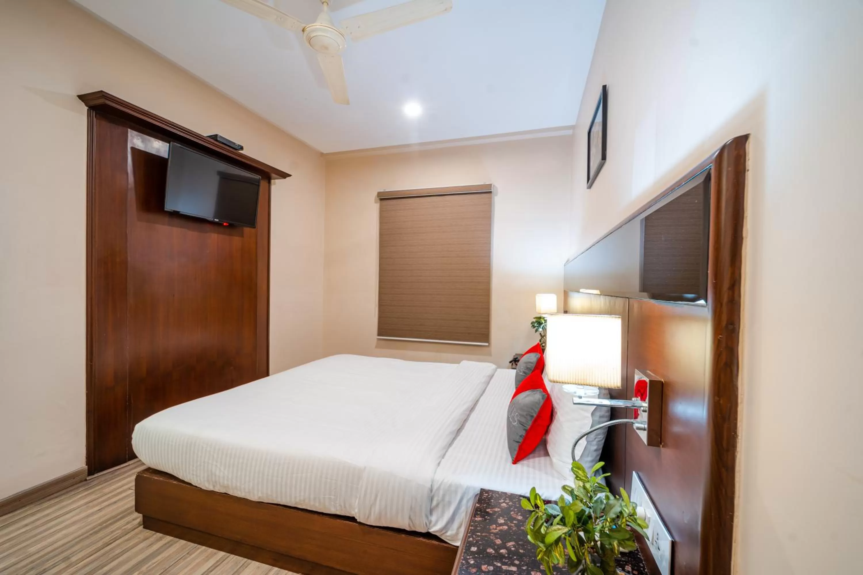 Photo of the whole room, Bed in Playsales Eco Stay Vijay Nagar Indore