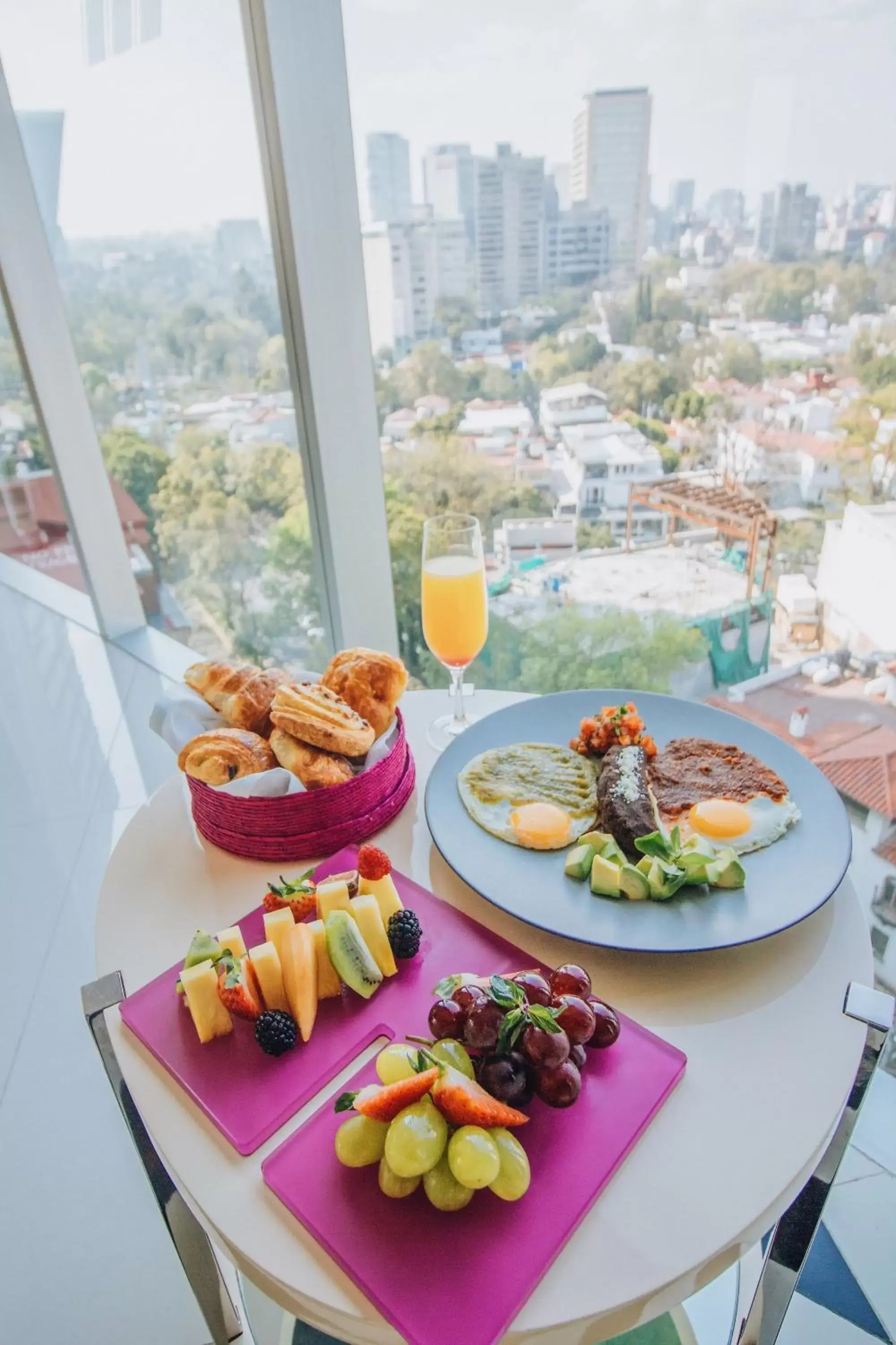 Breakfast in W Mexico City